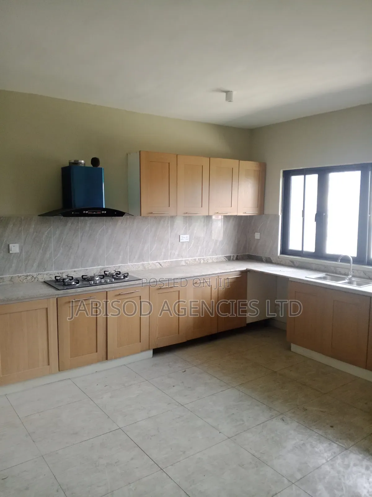 2bdrm Block of Flats in Greater Lagos County, Ogunlana for sale in Ogunlana