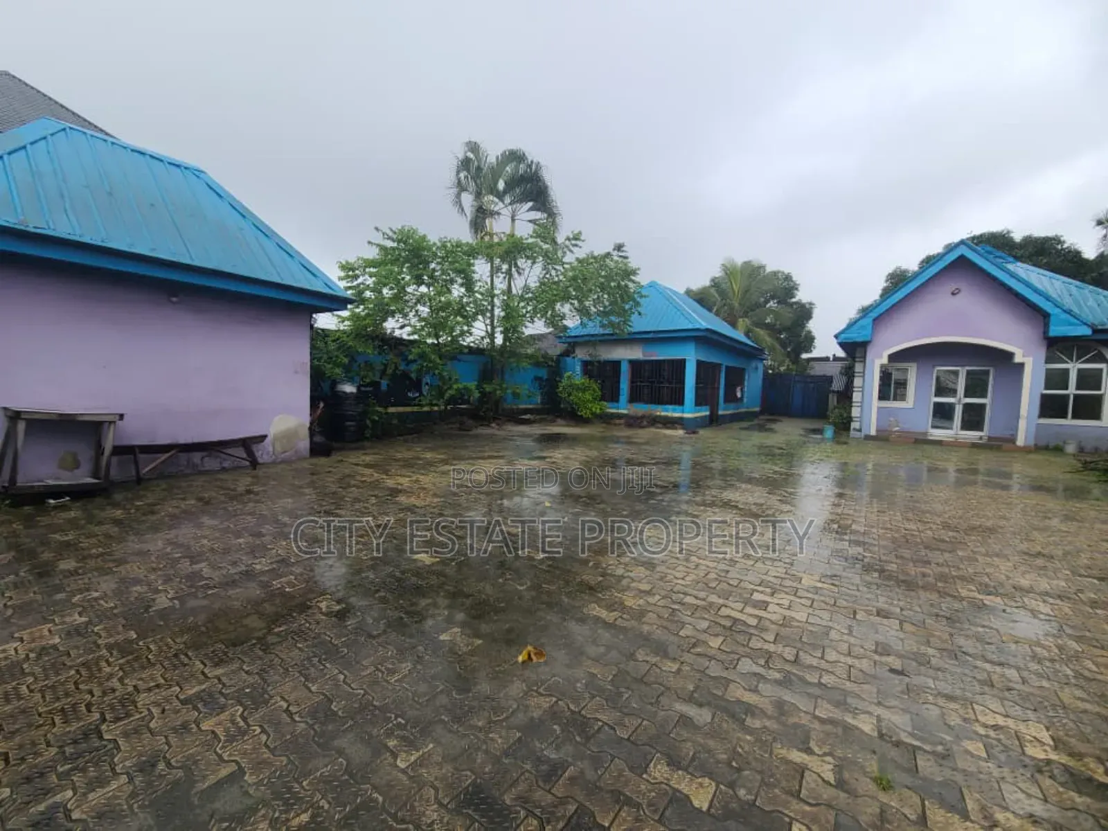 Warehouse for Sale in Portharcourt in Port-Harcourt