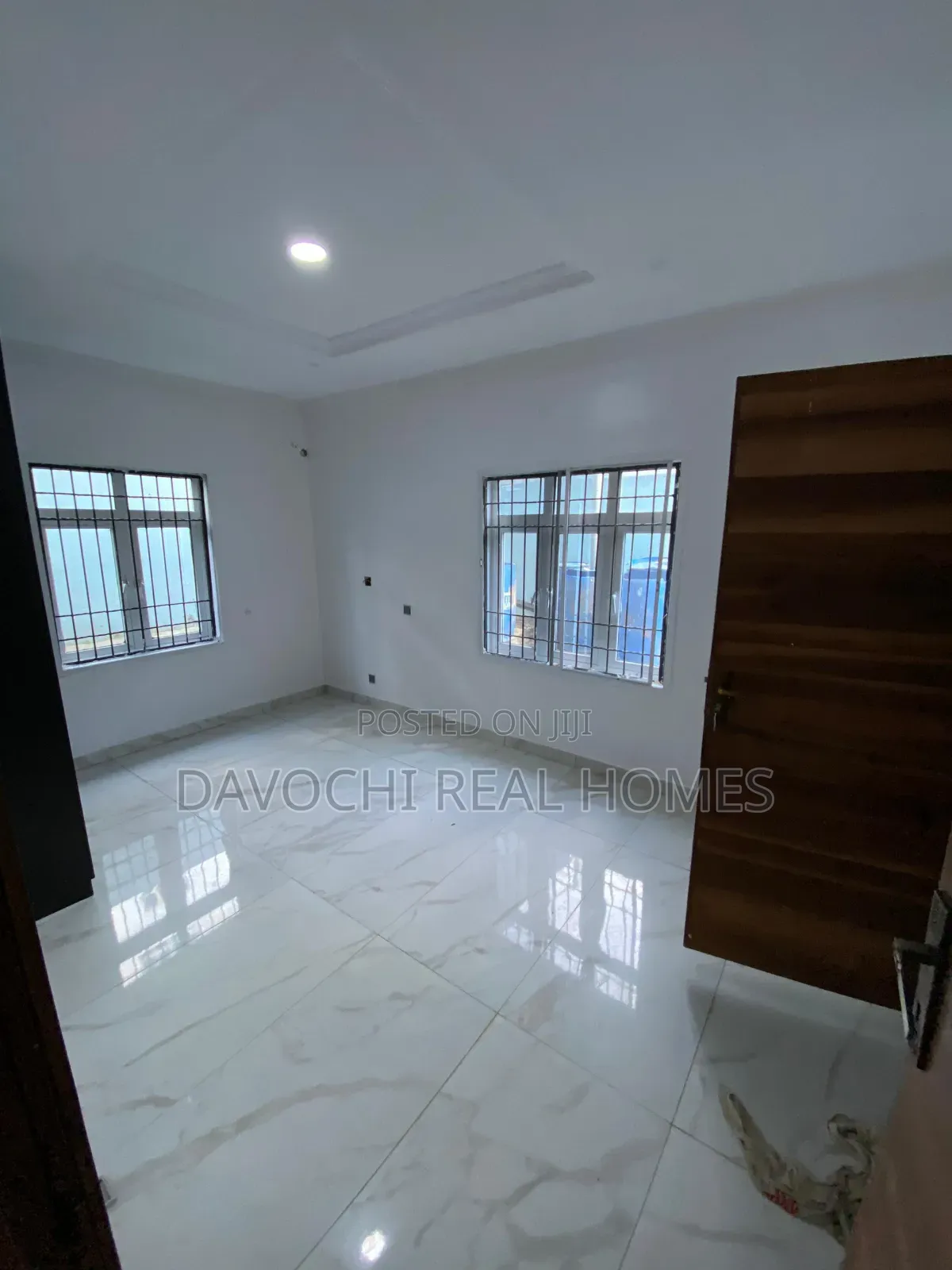 2bdrm Apartment in Off Freedom Way, Lekki for rent in Lekki