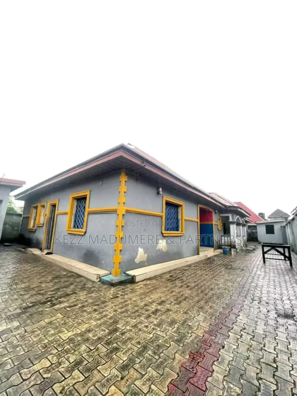 7bdrm Bungalow in Igwuruta Port for sale in Port-Harcourt
