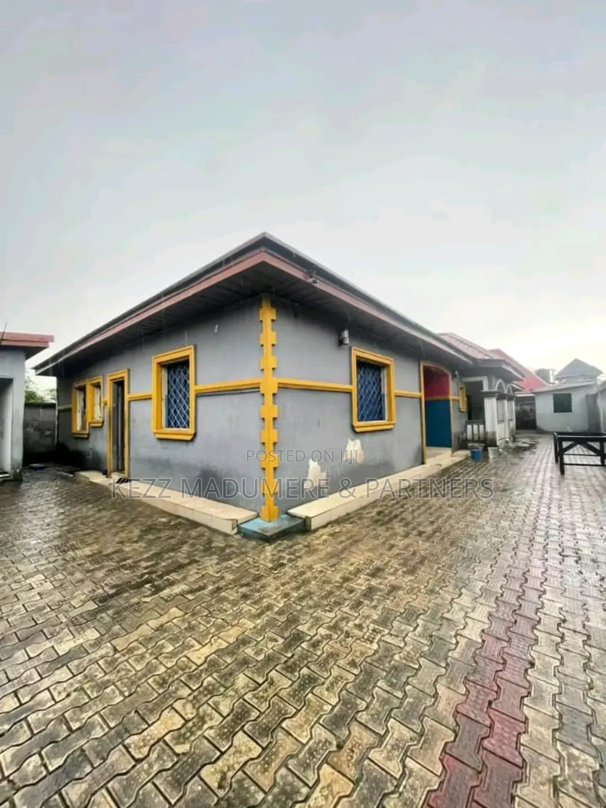 7bdrm Bungalow in Igwuruta Port for sale in Port-Harcourt