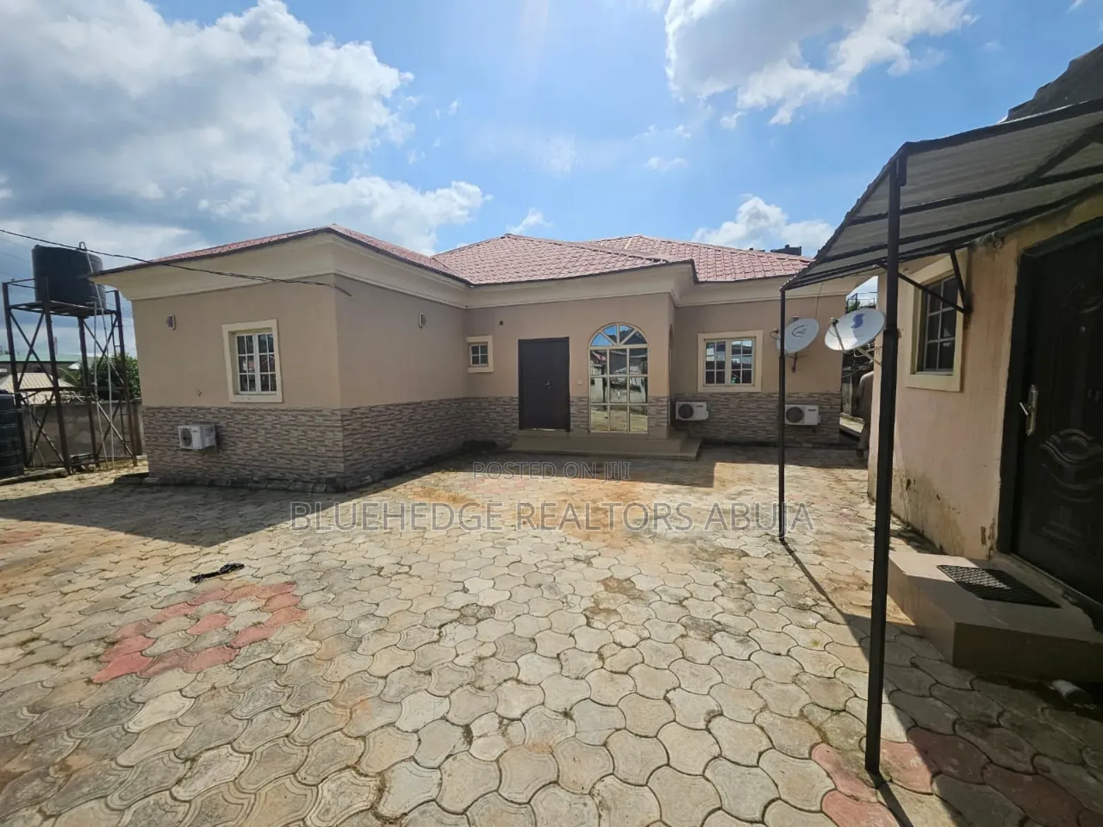 4bdrm Bungalow in Bwari / Bwari for sale in Bwari / Bwari