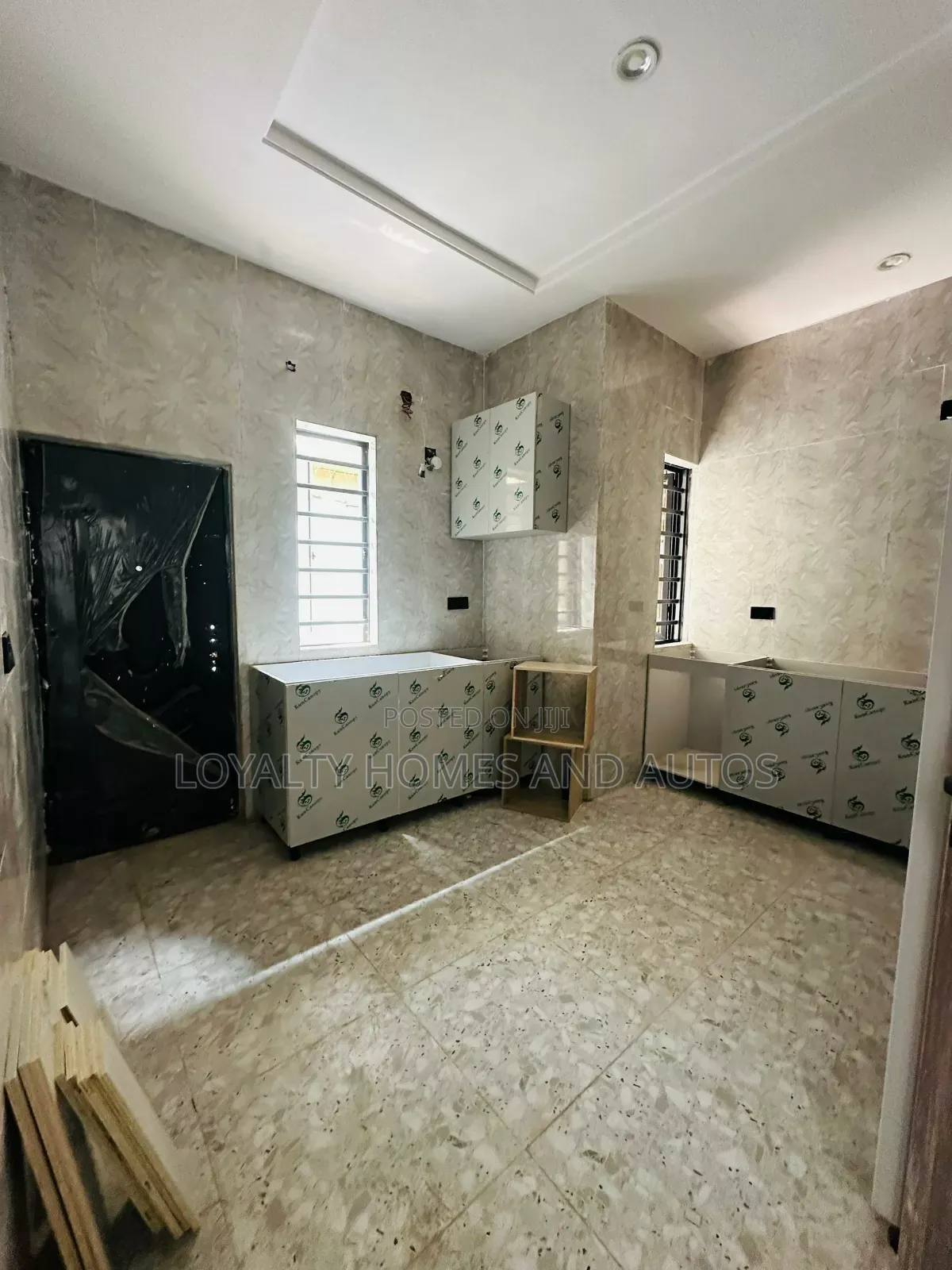 Furnished 4bdrm Duplex in Allen Ikeja for sale in Ikeja GRA