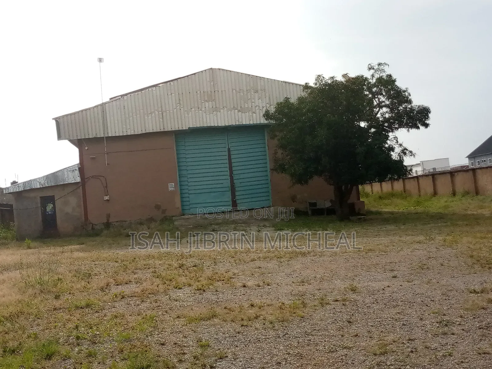 Self Compound Standard Warehouse for Rent at Deidei in Kubwa