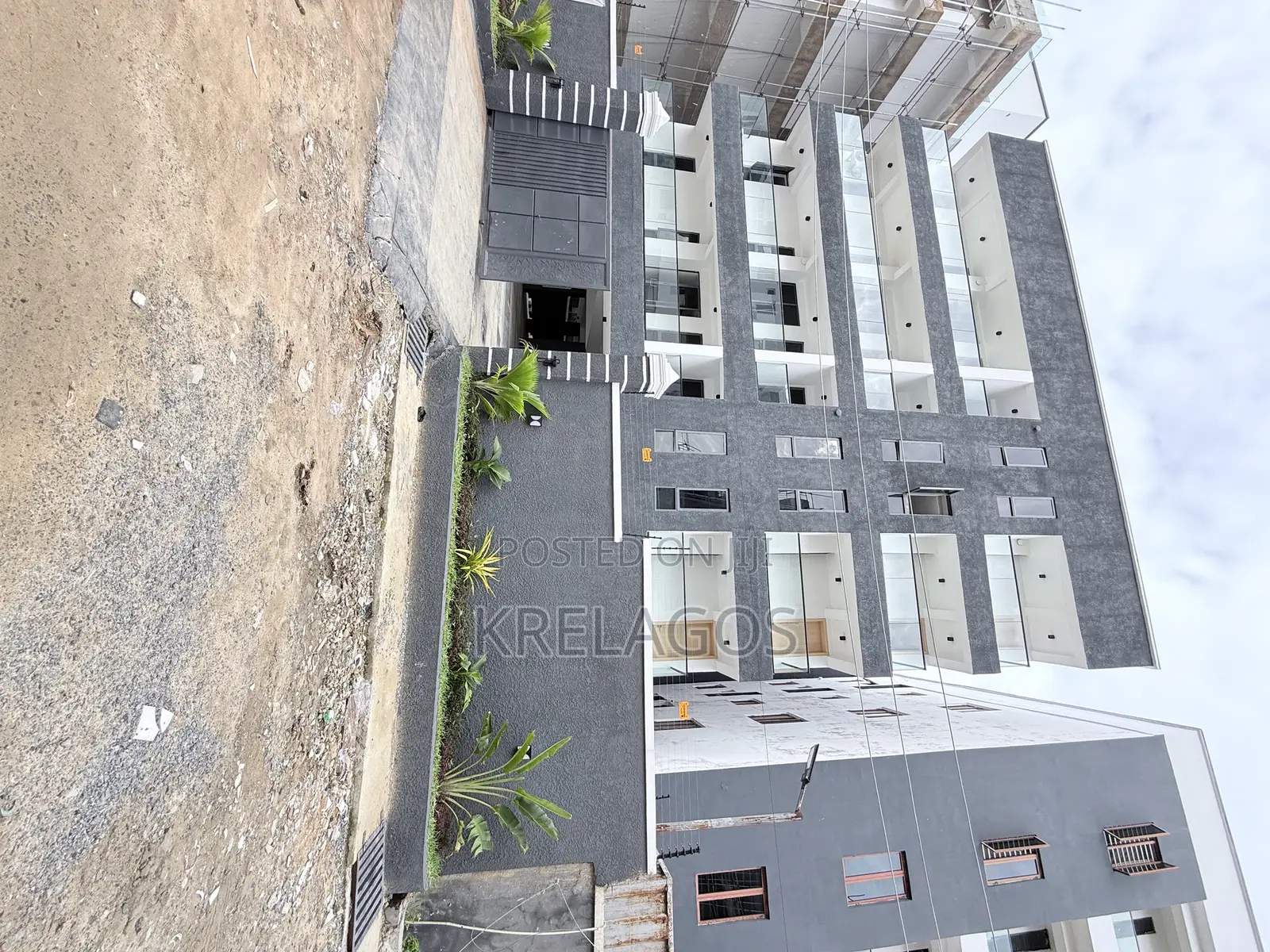 2bdrm Apartment in Ikate for sale in Ikate