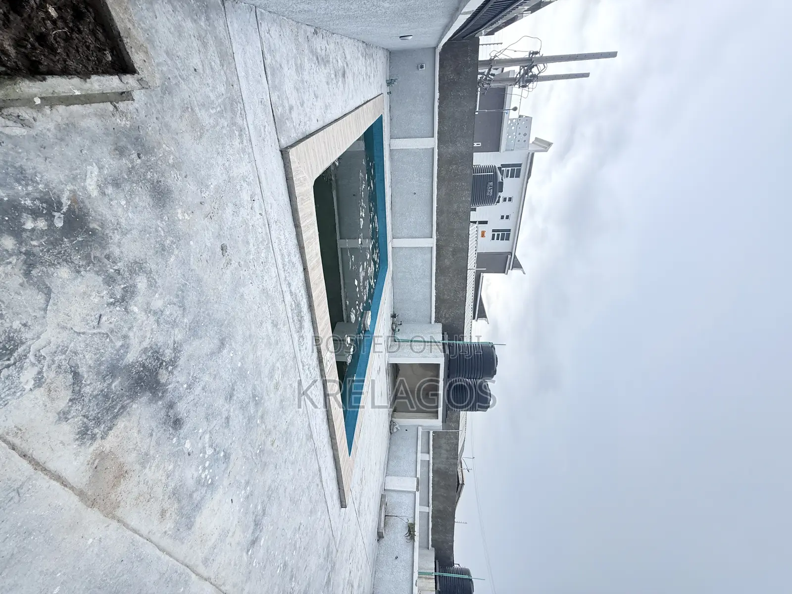 5bdrm Duplex in Osapa london for sale in Osapa london
