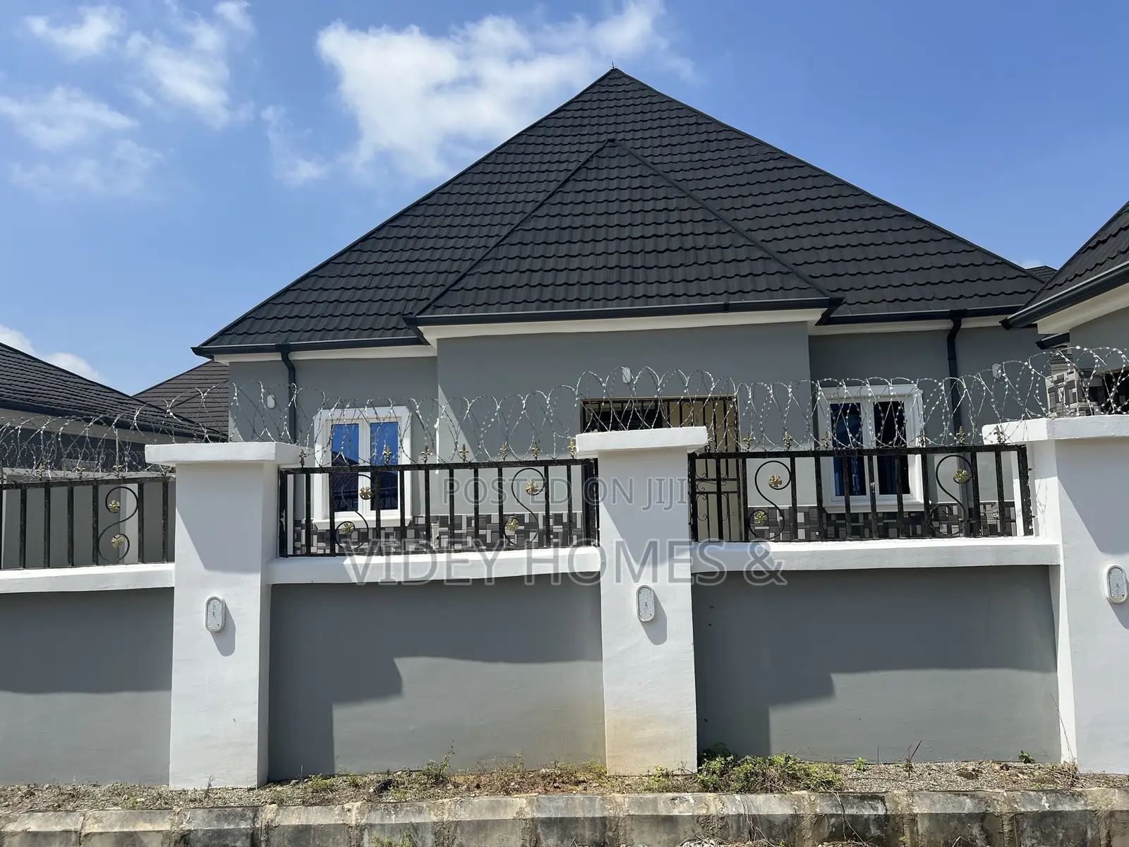 3bdrm Bungalow in Sungold, Galadimawa for rent in Galadimawa