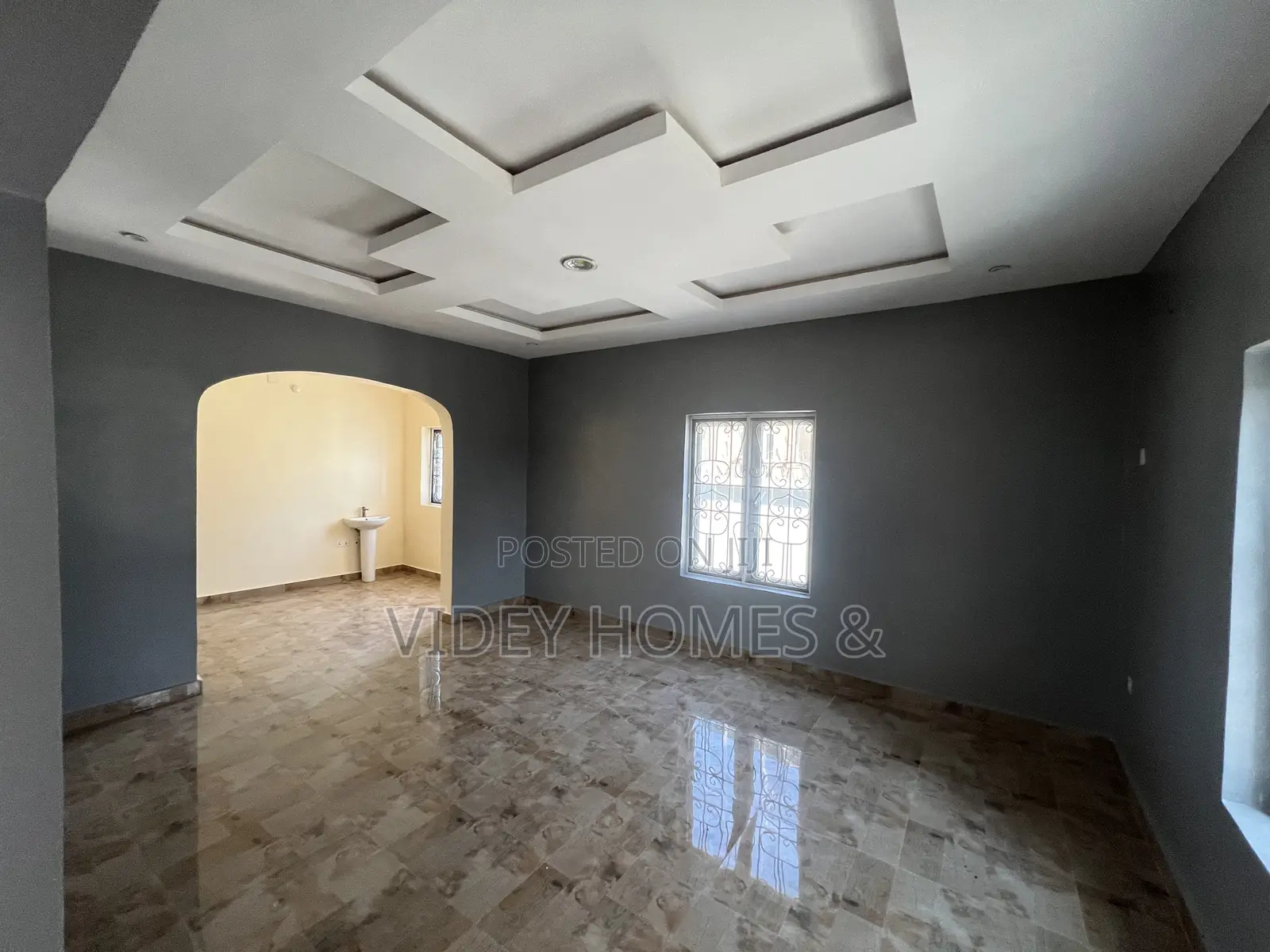 3bdrm Bungalow in Sungold, Galadimawa for rent in Galadimawa