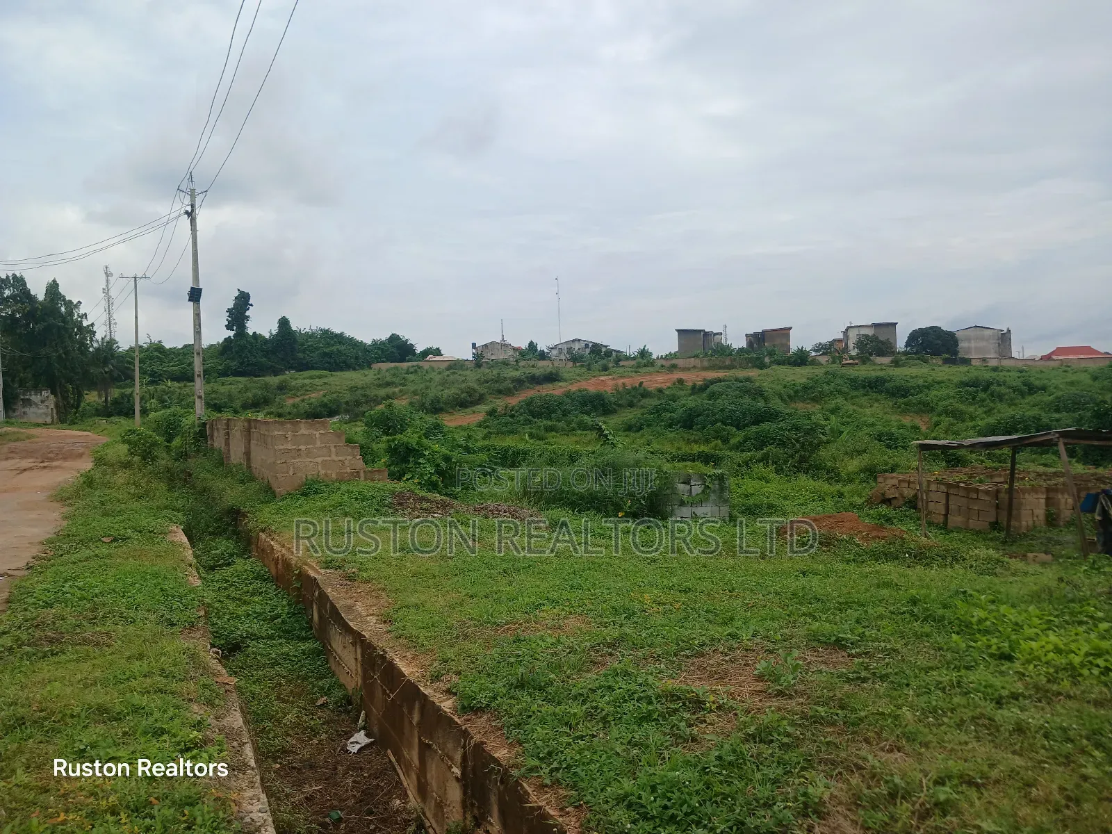 Land Measuring About 1030sm at Jericho Gra in Jericho