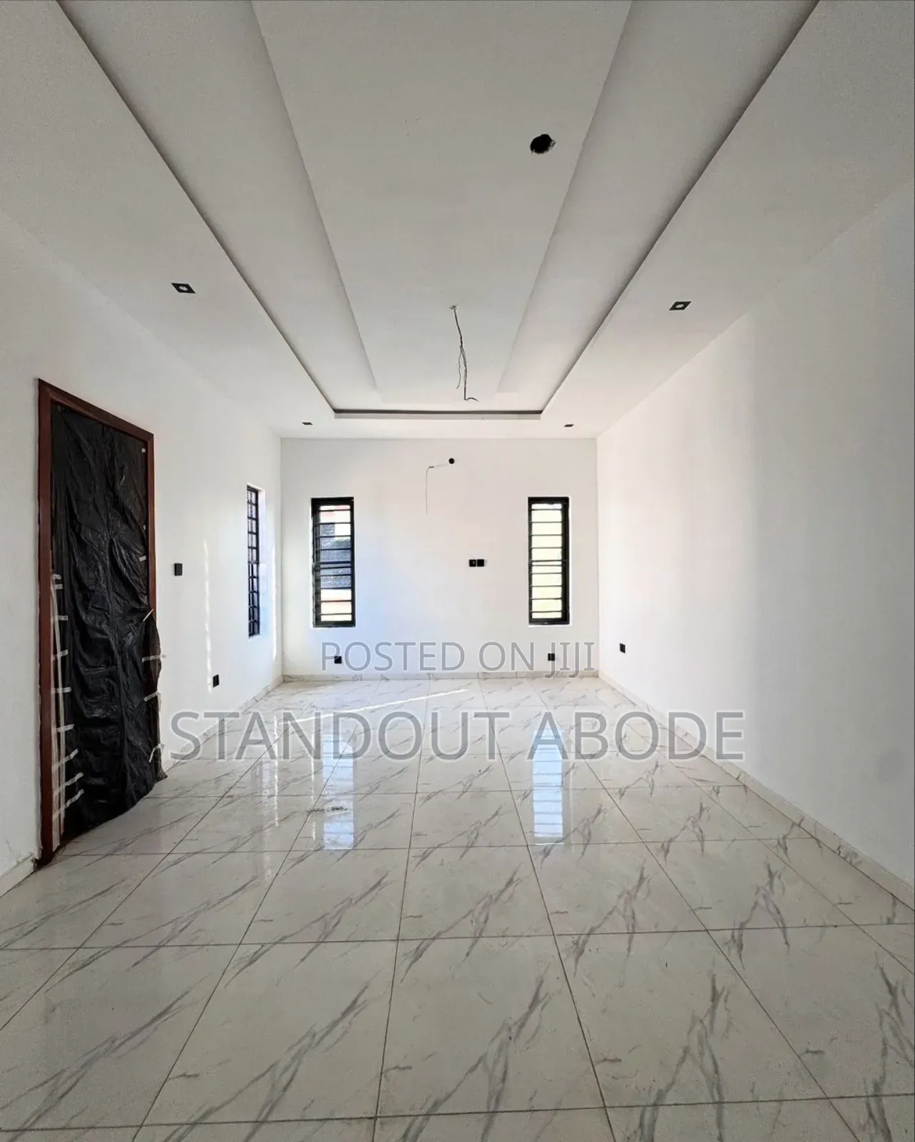 4bdrm Duplex in Inside An Estate, Igbo-efon for sale in Igbo-efon