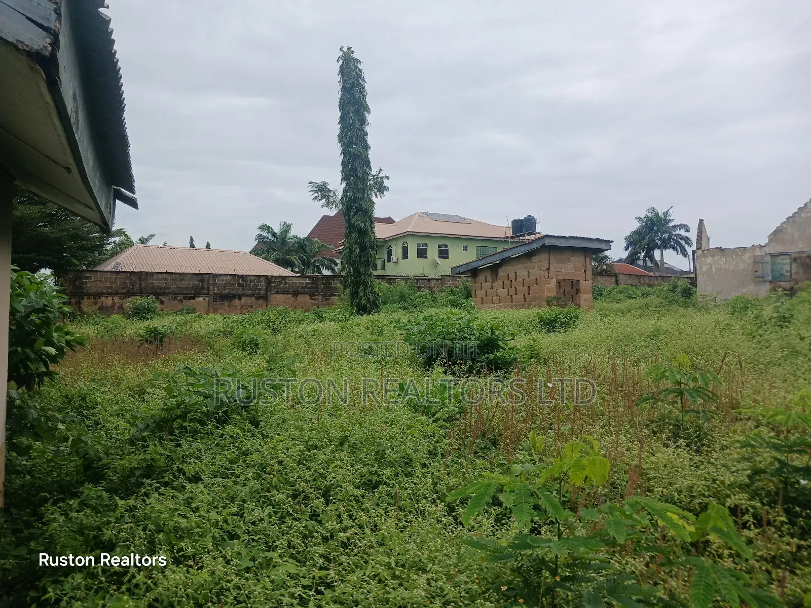 1700sm Land at Agodi Gra in Agodi