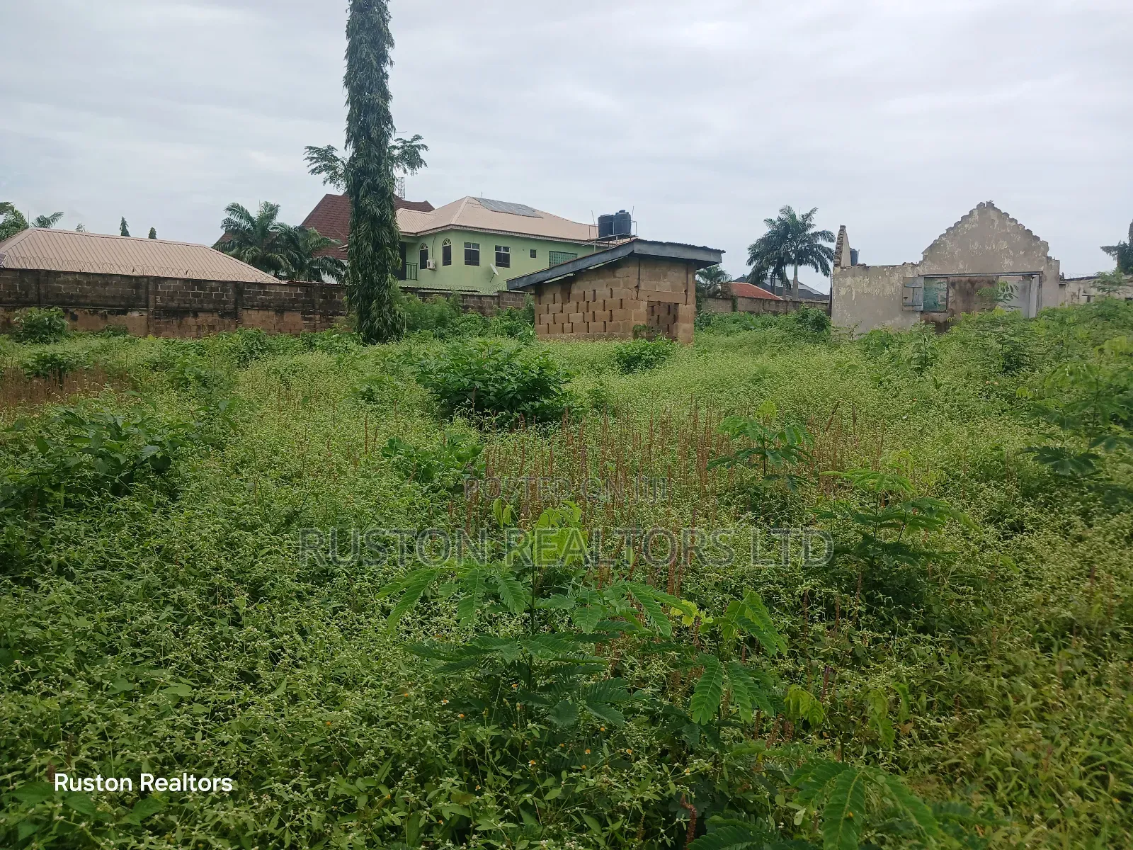 1700sm Land at Agodi Gra in Agodi