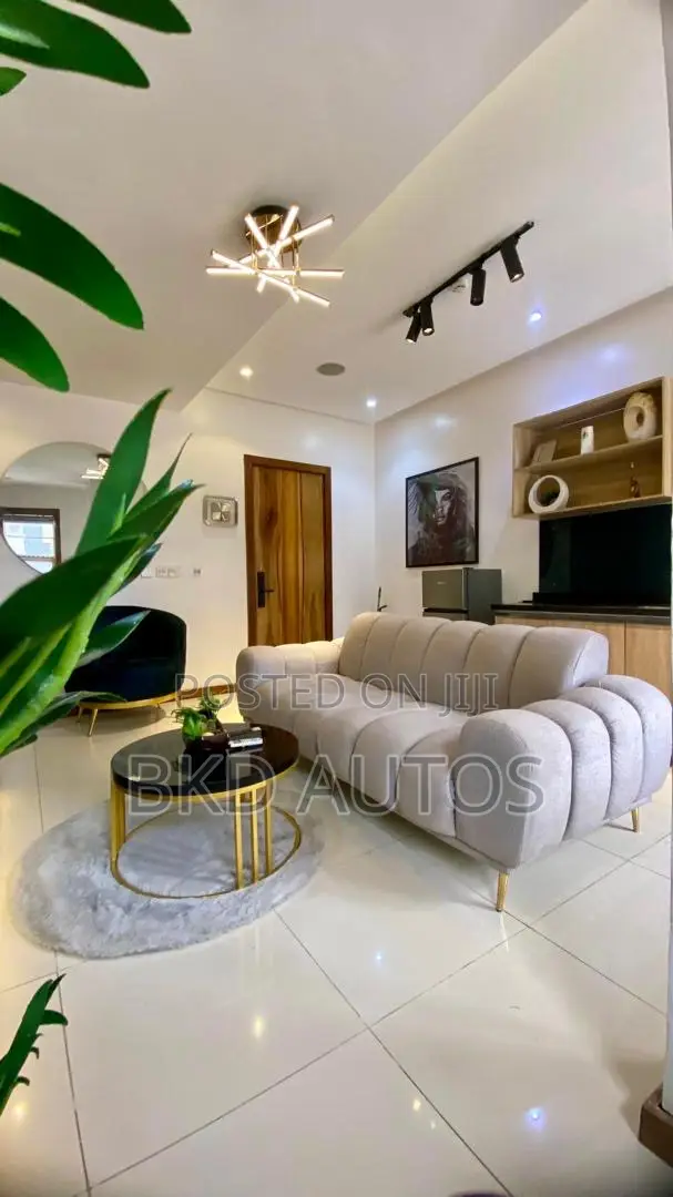 1 Bedroom Apartment in Lekki Phase 1