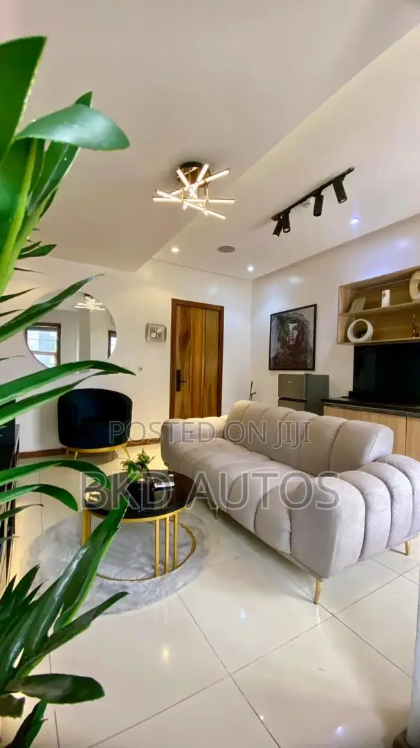 1 Bedroom Apartment in Lekki Phase 1