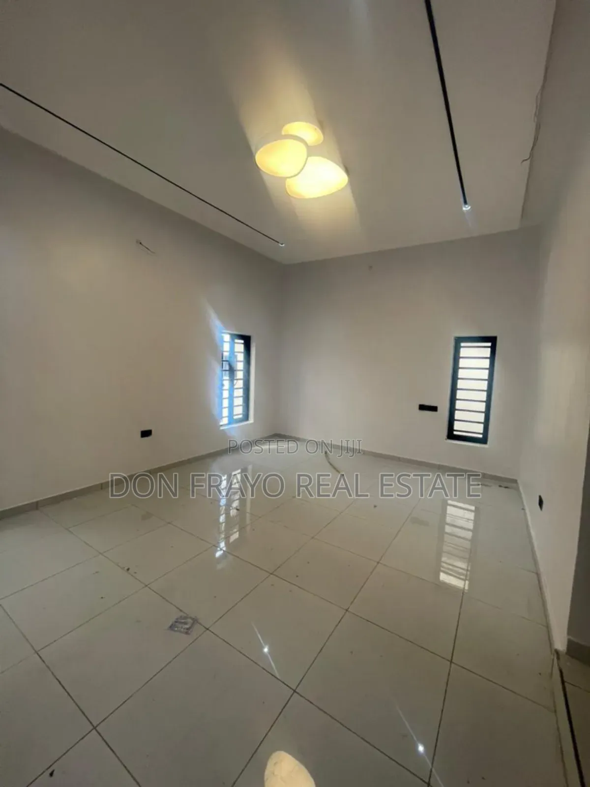 3bdrm Bungalow in Basorun Link Bodija for sale in Bodija