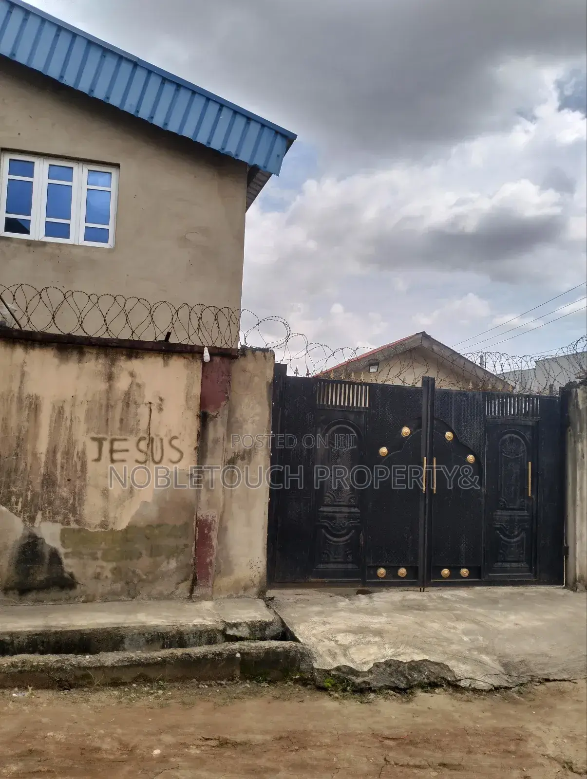 Structure Suitable for Any Commercial Purpose With Cofo in Egbeda