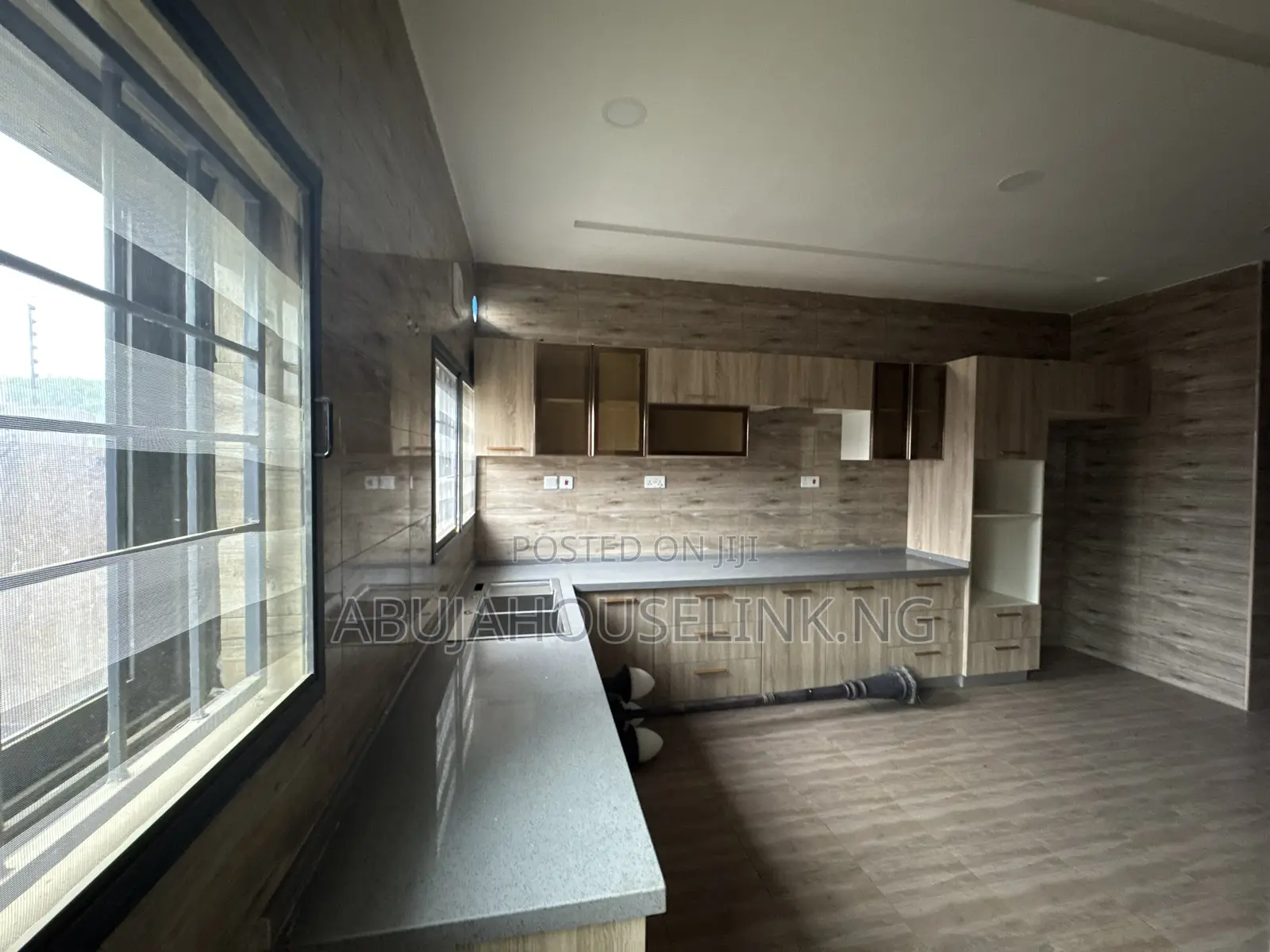 4bdrm Townhouse/Terrace in Guzape Diplomatic for sale in Guzape District