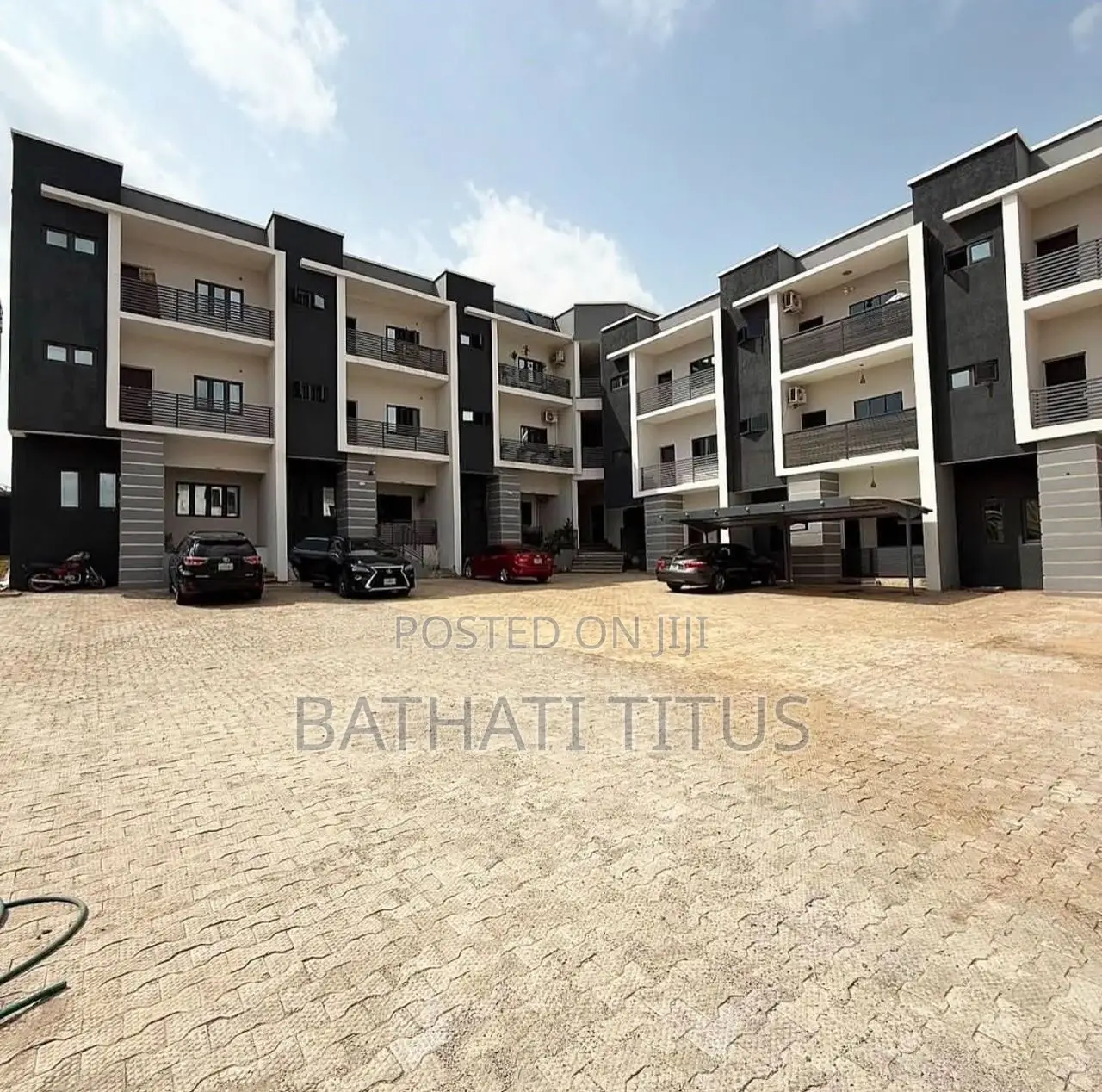 4bdrm Duplex in Life Camp for sale in Life Camp