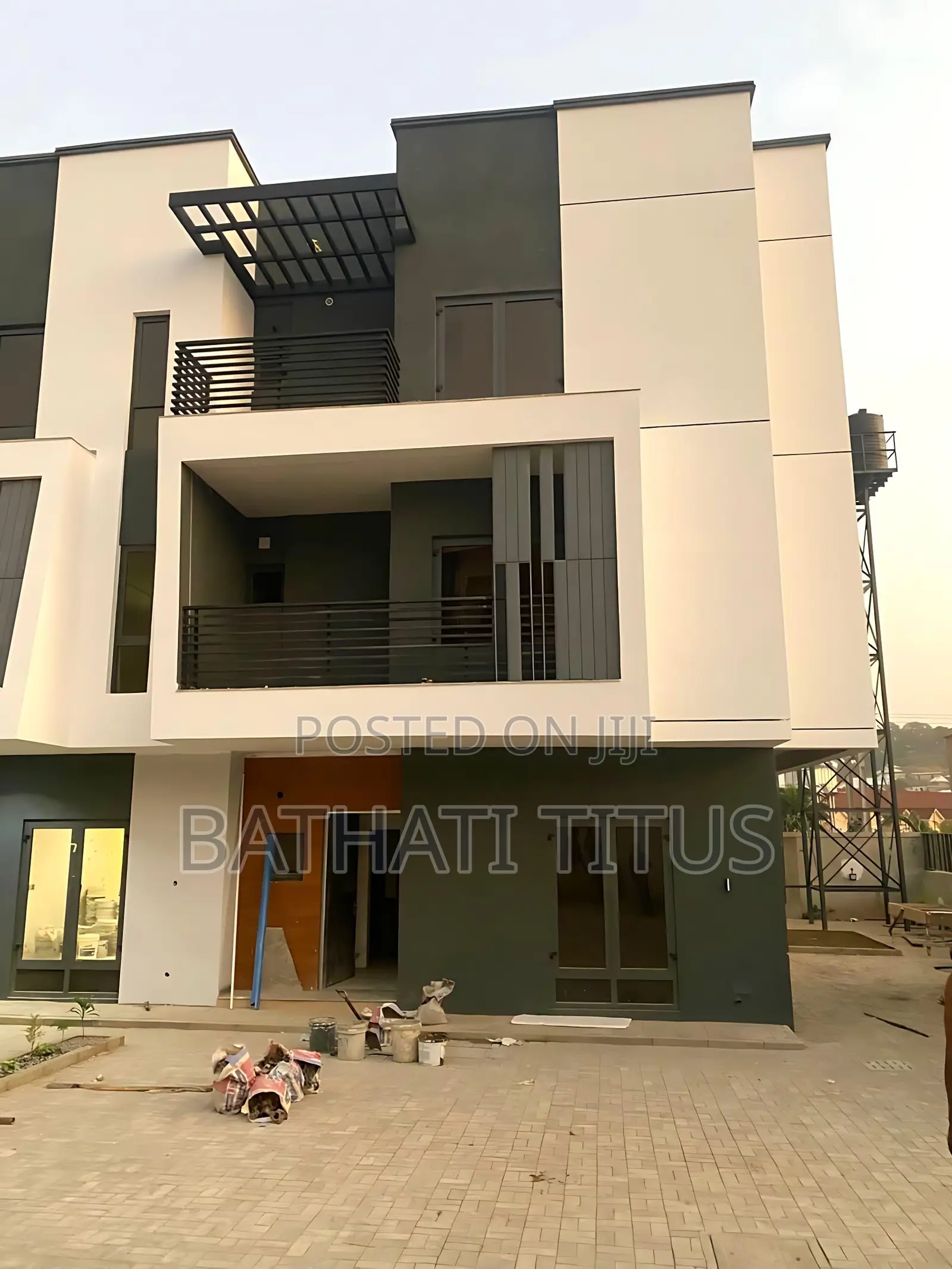 4bdrm Duplex in Tool Box Estate, Life Camp for sale in Life Camp