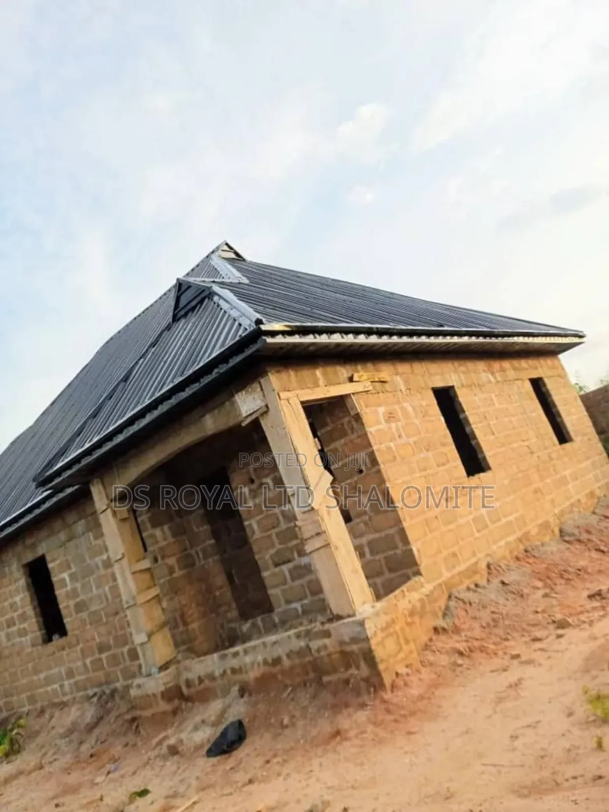 3bdrm Bungalow in Benin City for sale in Benin City