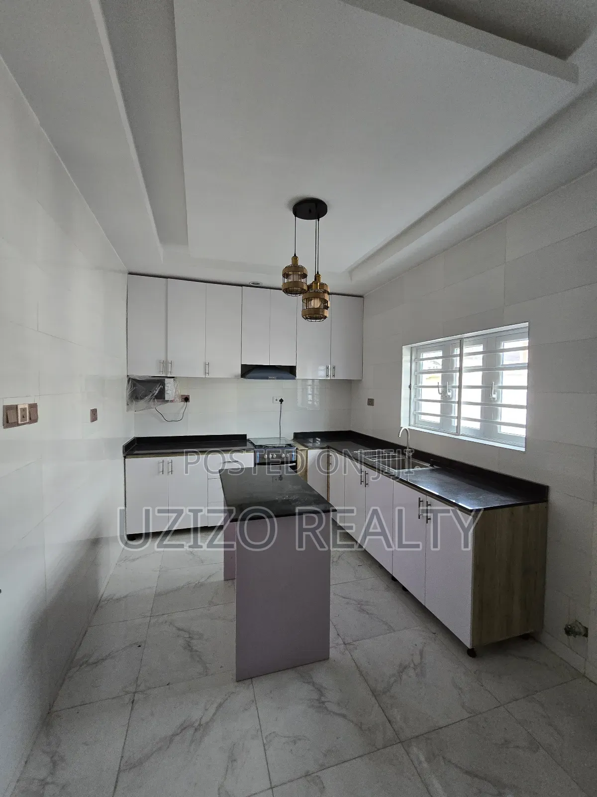 Furnished 5bdrm Duplex in Ikota for sale in Ikota