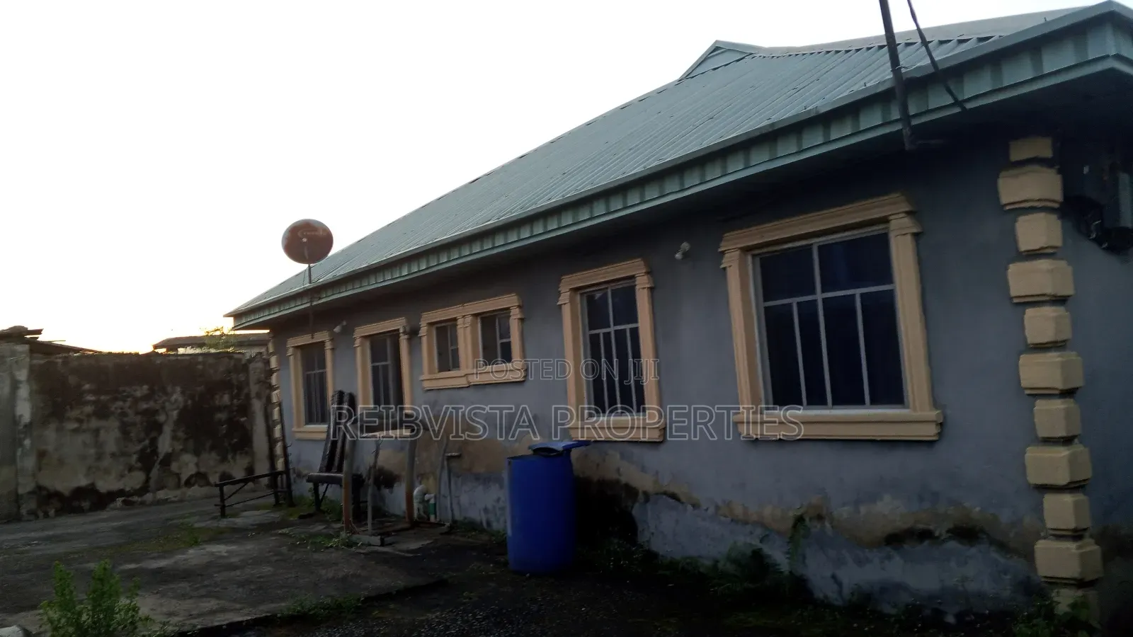 Furnished 8bdrm Bungalow in Irawo, Kosofe / Kosofe for sale in Kosofe / Kosofe
