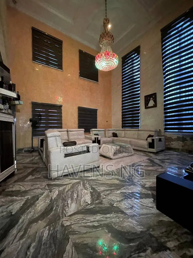 5bdrm Duplex in Obio-Akpor for sale in Obio-Akpor