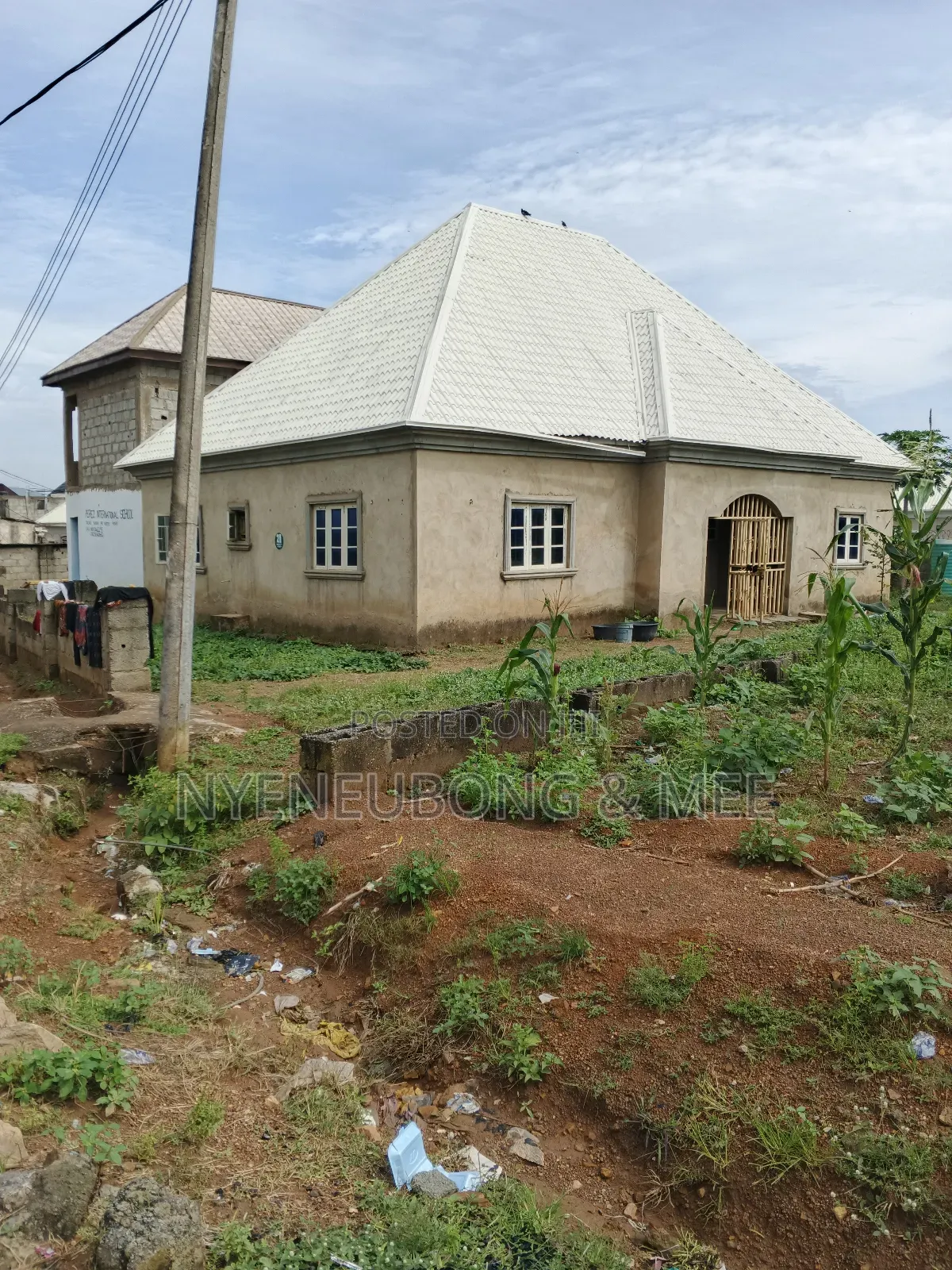 3bdrm Bungalow in Nurses Estate Phase, Karu for sale in Karu