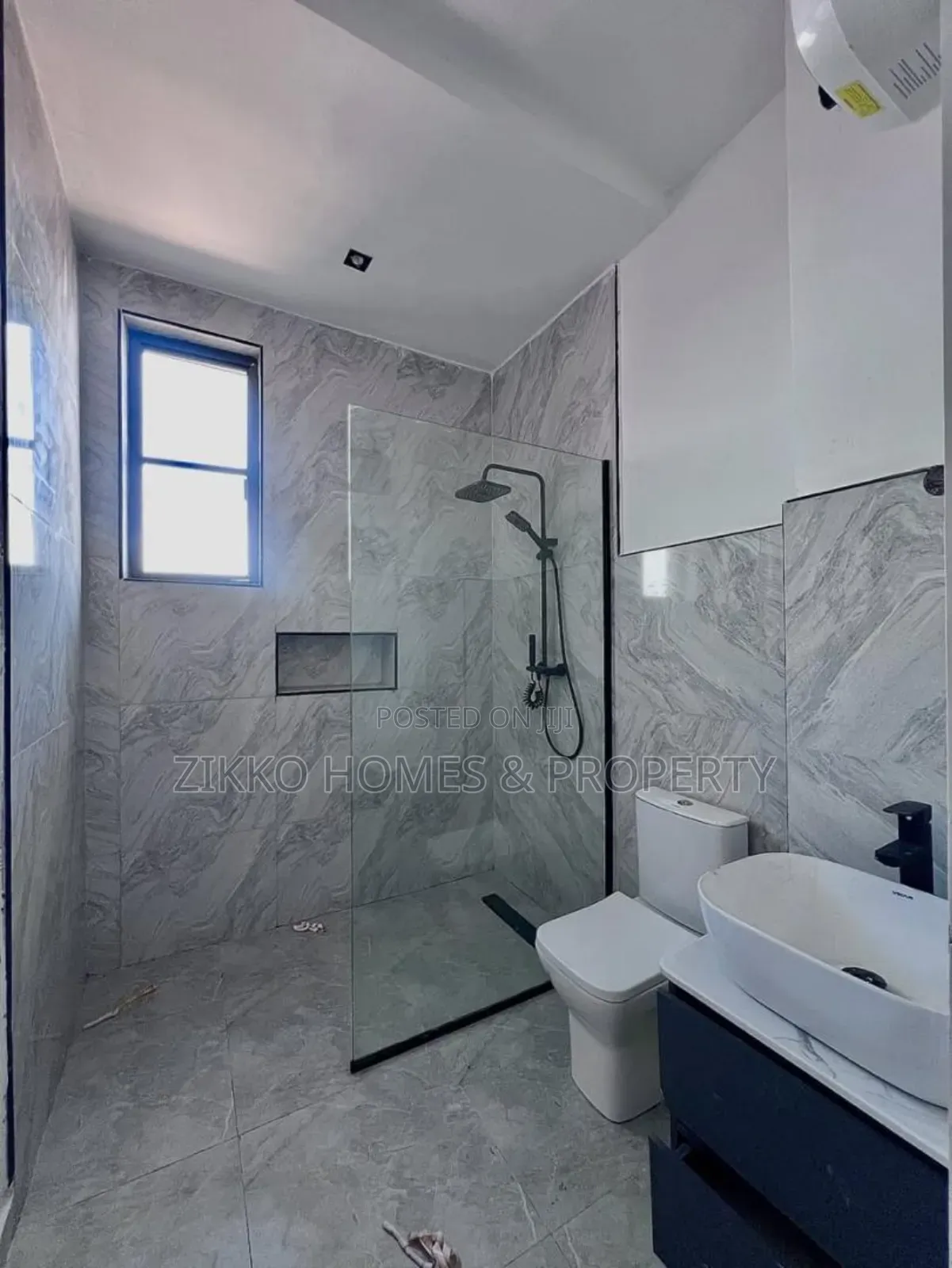 2bdrm Apartment in Ikate, Lekki Phase 1 for sale in Lekki Phase 1