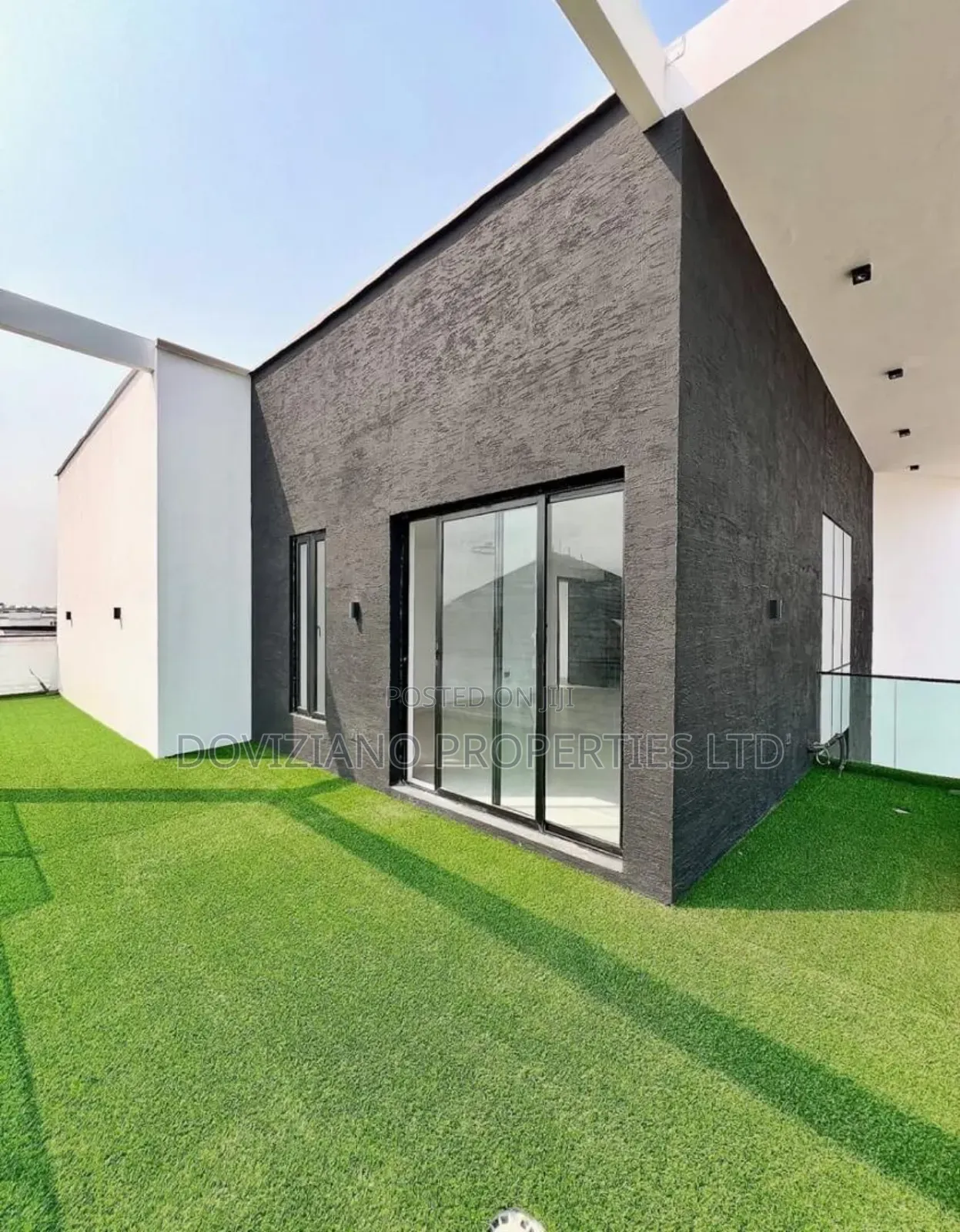 5bdrm Duplex in Lekki for sale in Lekki