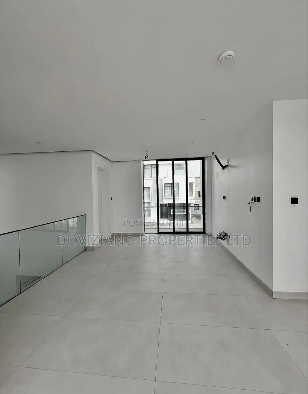 5bdrm Duplex in Lekki for sale in Lekki