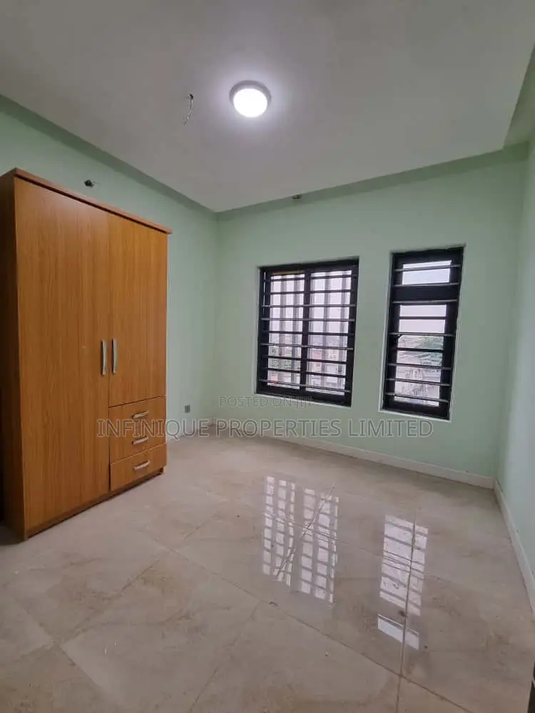 4bdrm House in Mende for sale in Mende