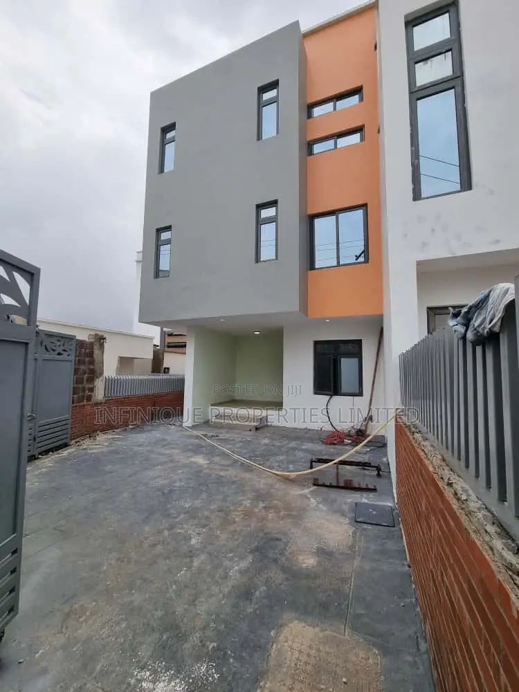 4bdrm House in Mende for sale in Mende