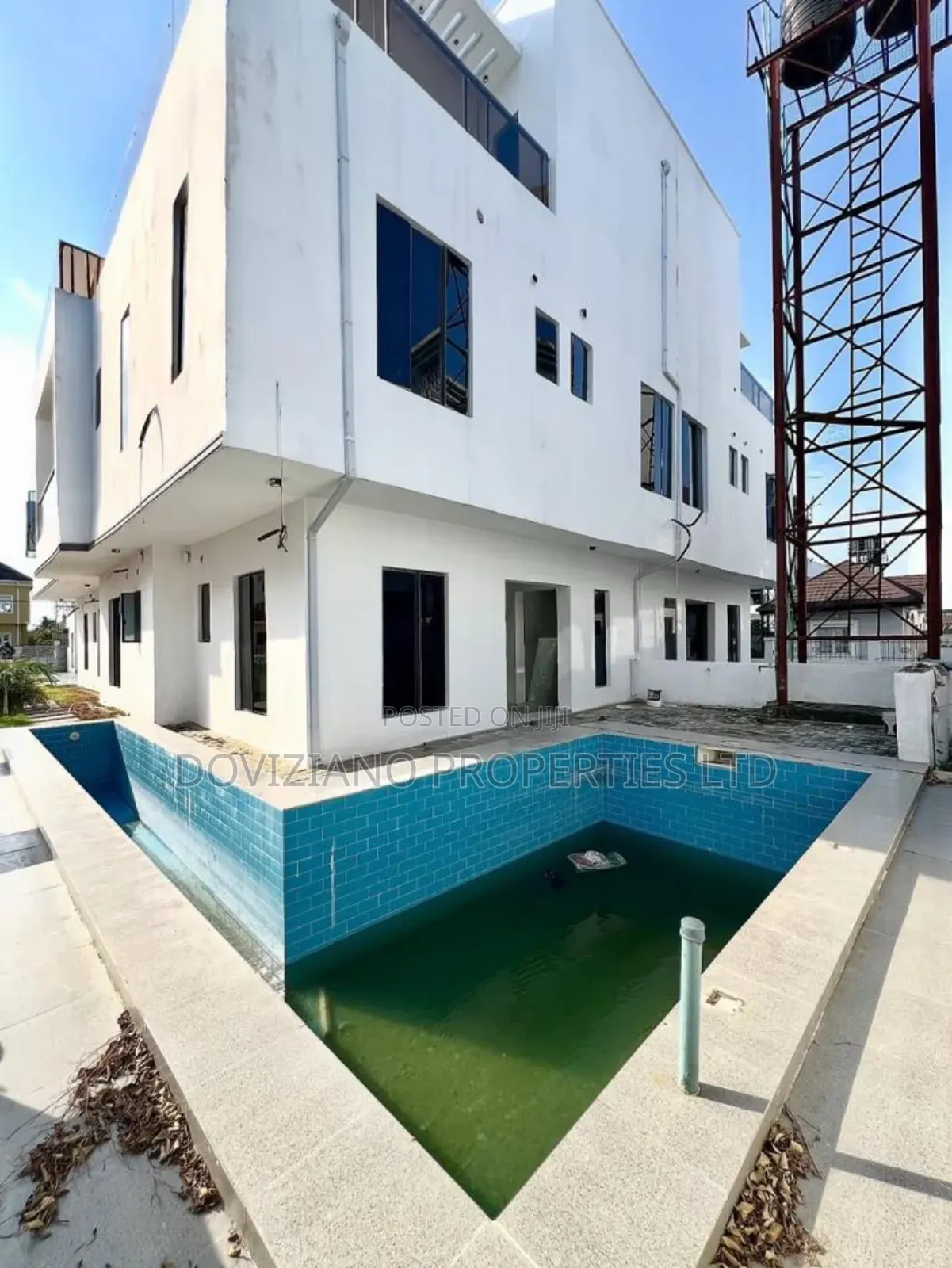 5bdrm Duplex in Osapa london for sale in Osapa london