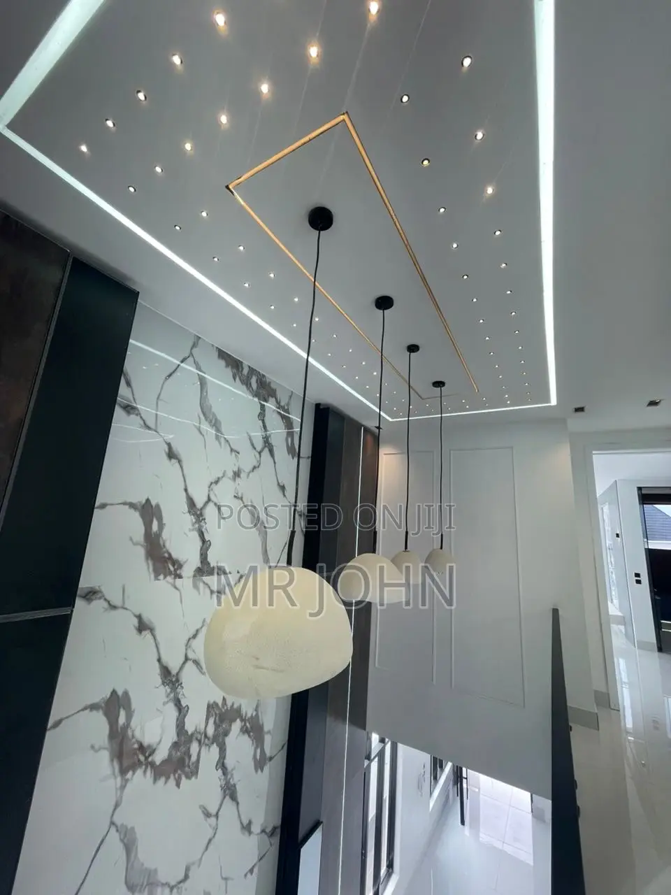 5bdrm Mansion in Second Toll Gate for sale in Lekki