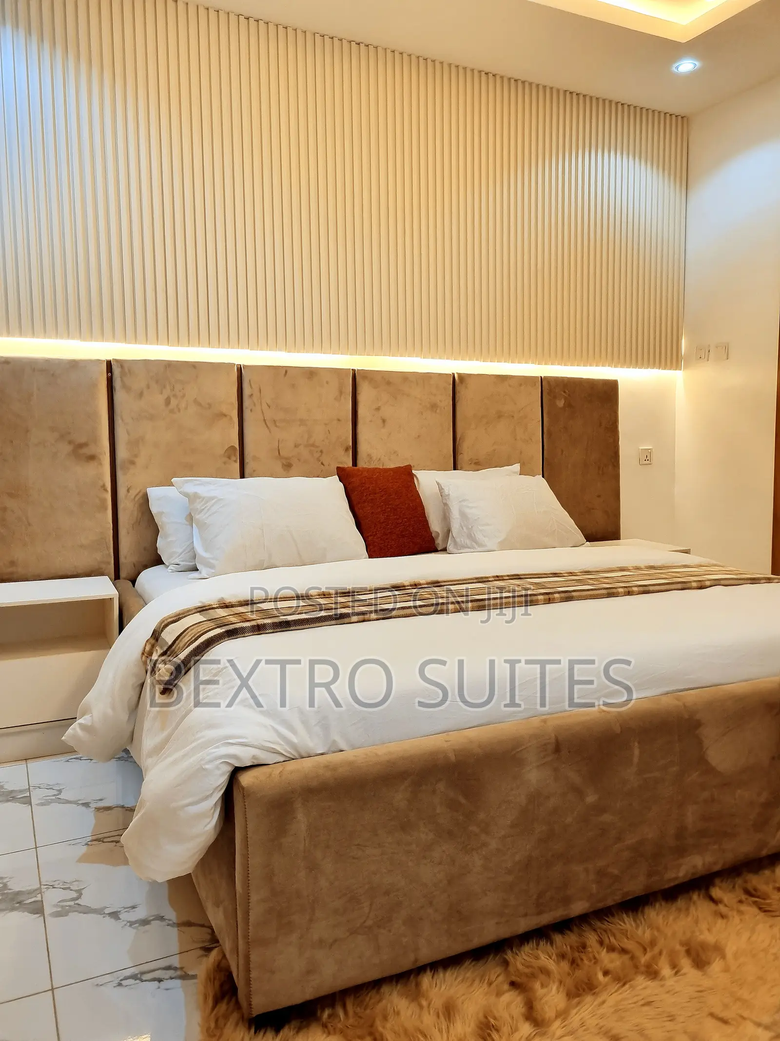 Elegant Comfy 2br Apt - 24/7 Electricity, W/Machine, Wifi in GRA Phase 1
