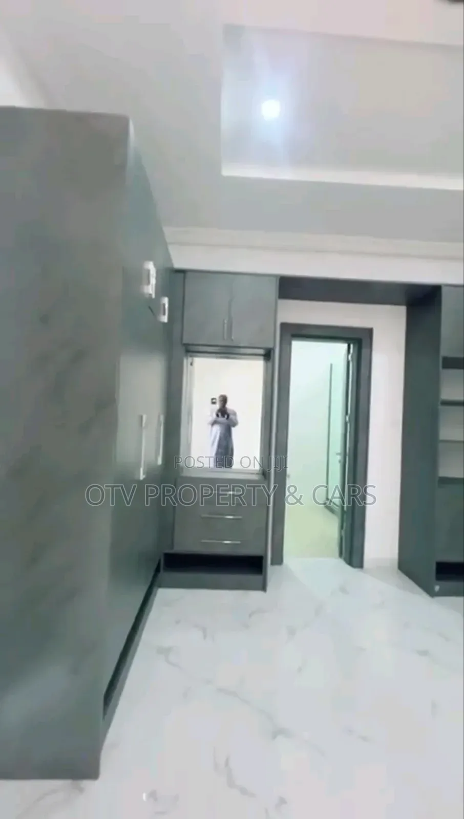 Furnished 5bdrm Duplex in Apo District for sale in Apo District
