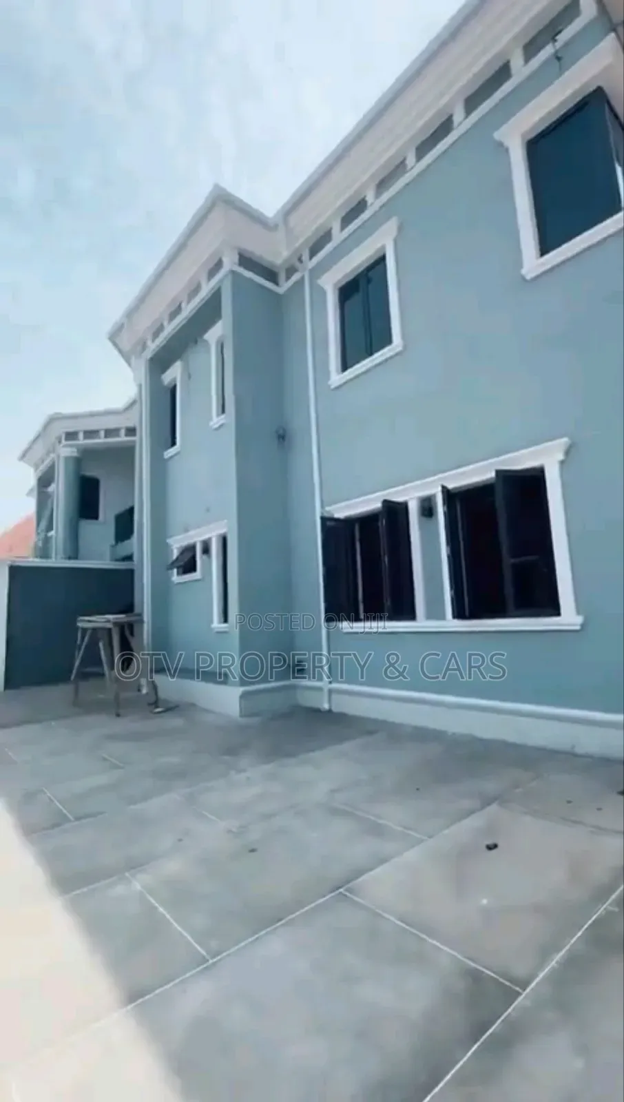Furnished 5bdrm Duplex in Apo District for sale in Apo District