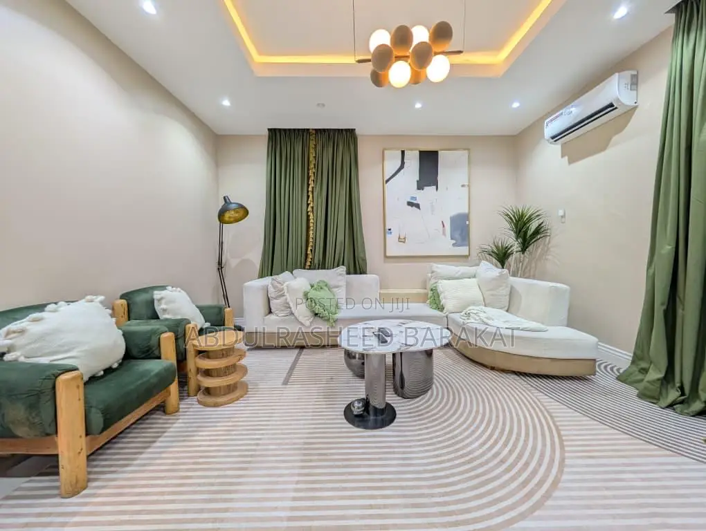 Aesthetically Pleasing 2 Bedroom Apartment With Ps5 in Victoria Island