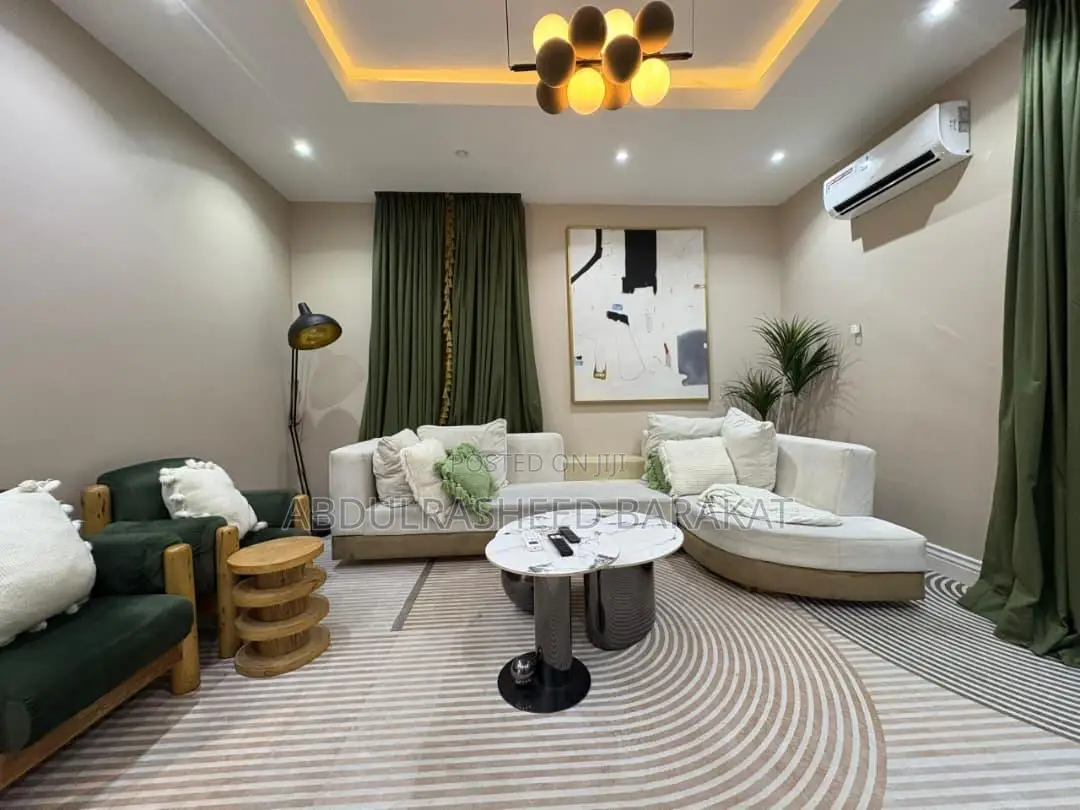Aesthetically Pleasing 2 Bedroom Apartment With Ps5 in Victoria Island