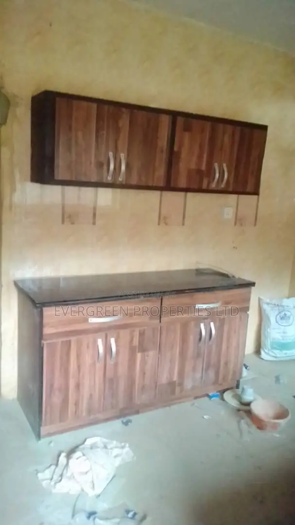 5bdrm Duplex in Old Bodija for rent in Old Bodija