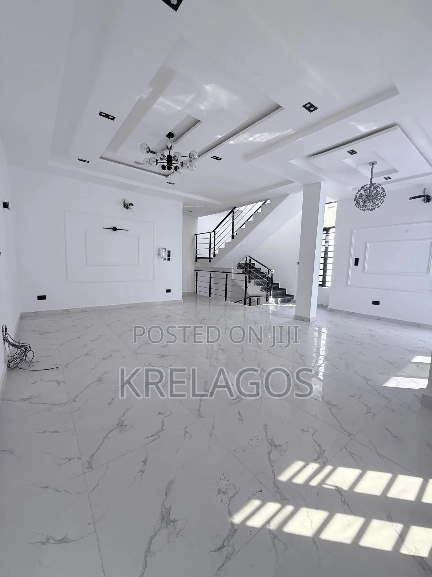 4bdrm Duplex in Ologolo for sale in Ologolo
