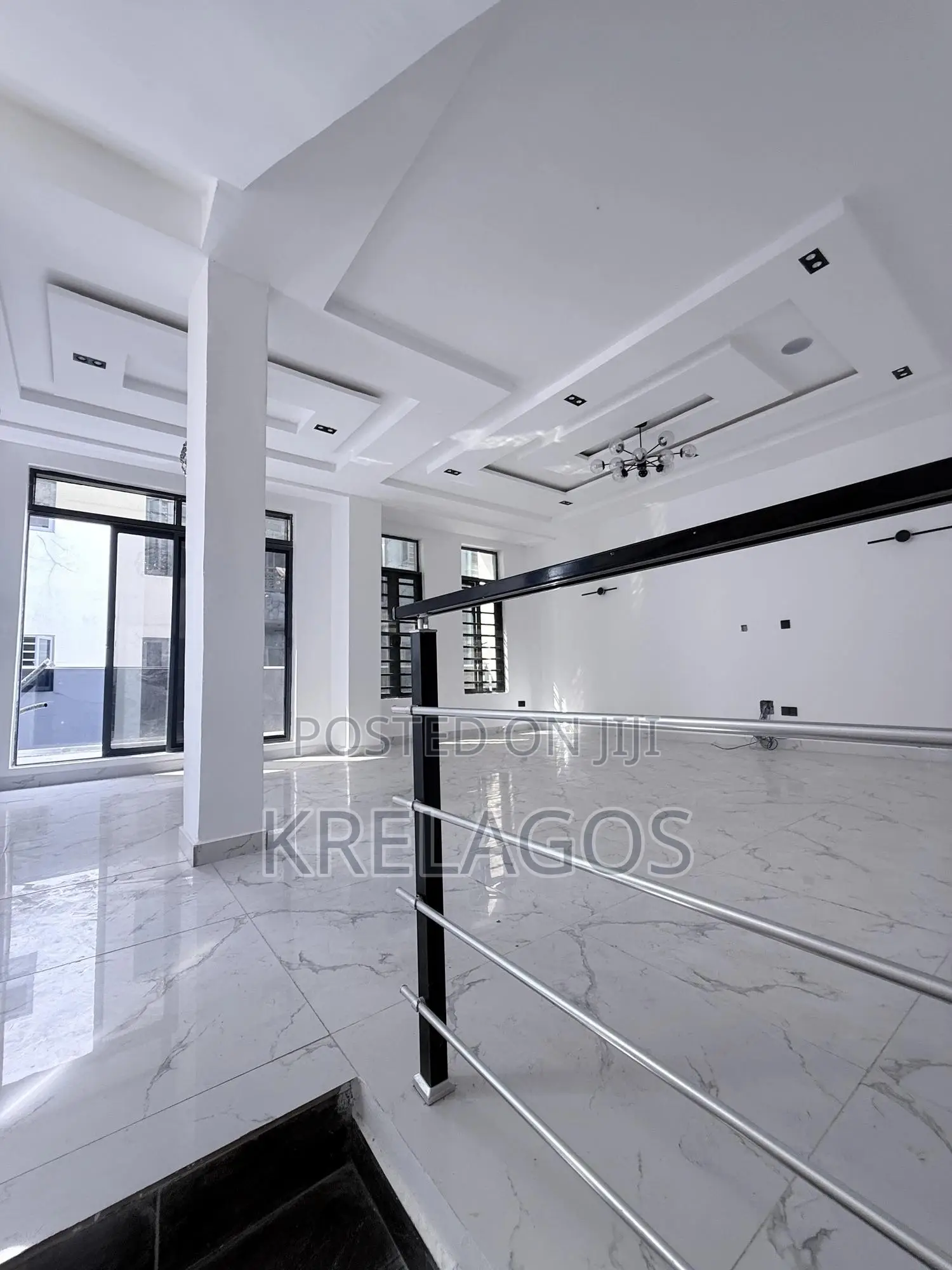 4bdrm Duplex in Ologolo for sale in Ologolo