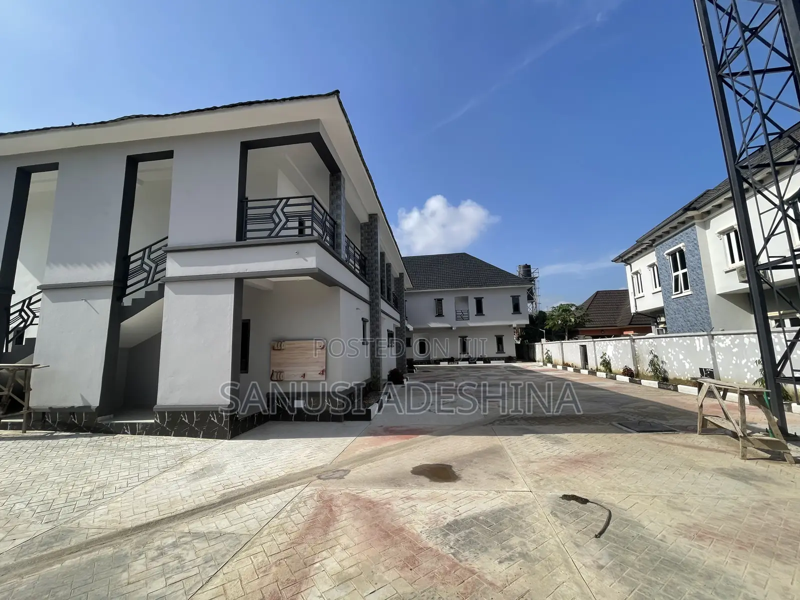 5bdrm Townhouse/Terrace in Dawaki Opposite for sale in Dawaki