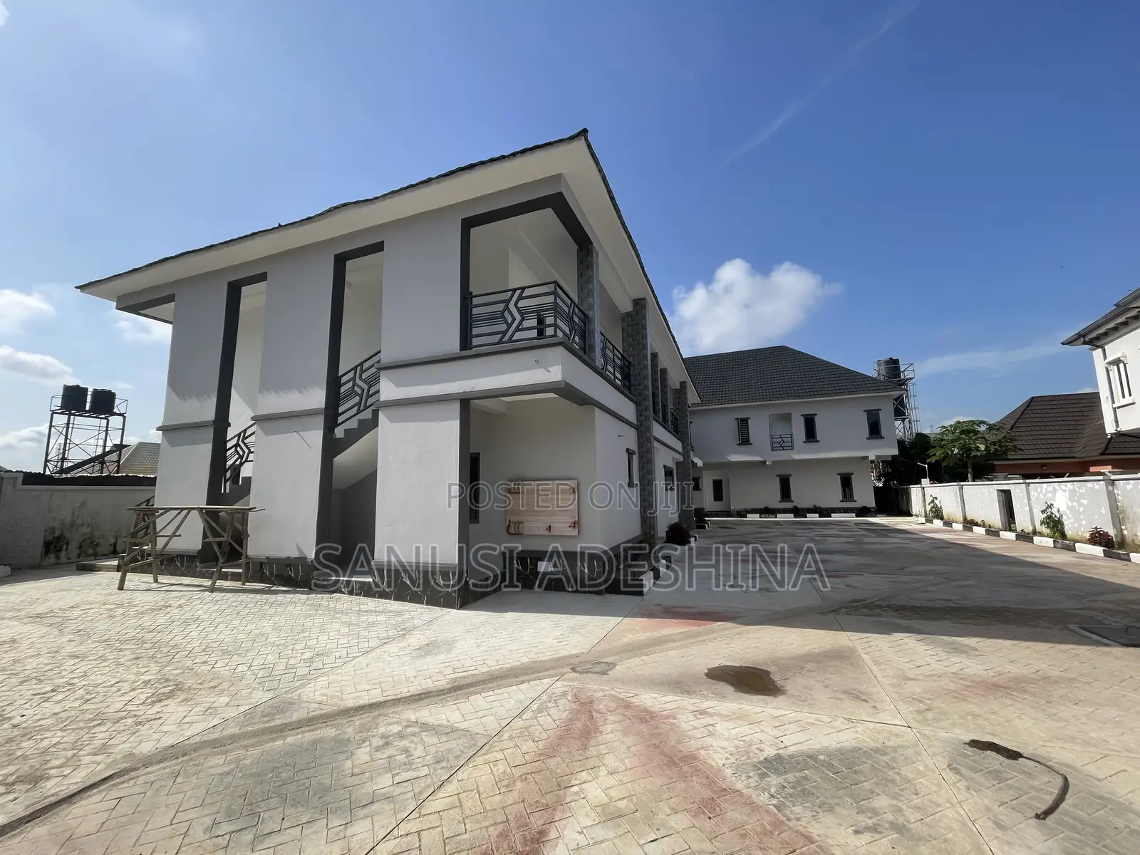5bdrm Townhouse/Terrace in Dawaki Opposite for sale in Dawaki