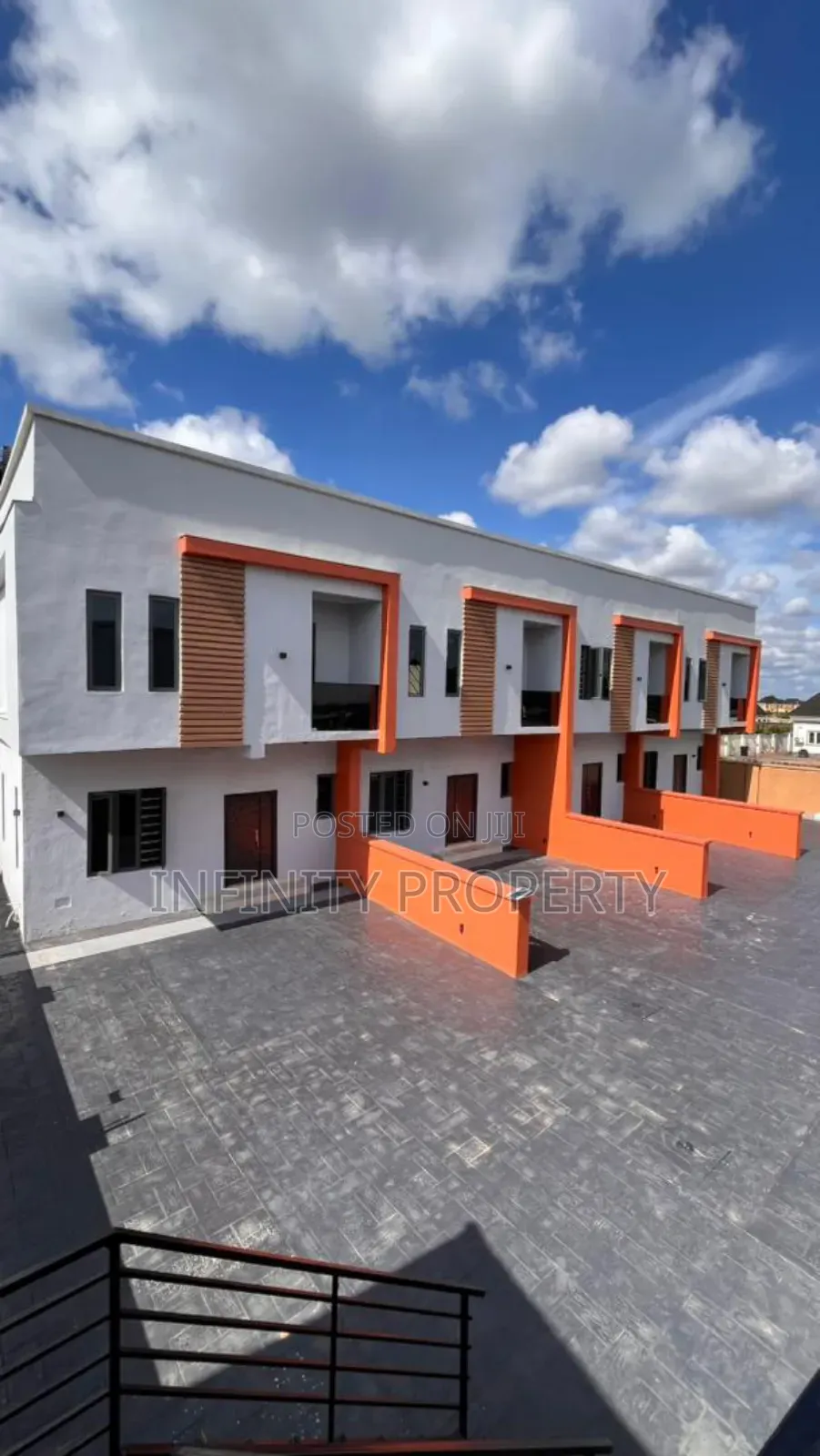 3bdrm Duplex in Okoromi, Benin City for sale in Benin City