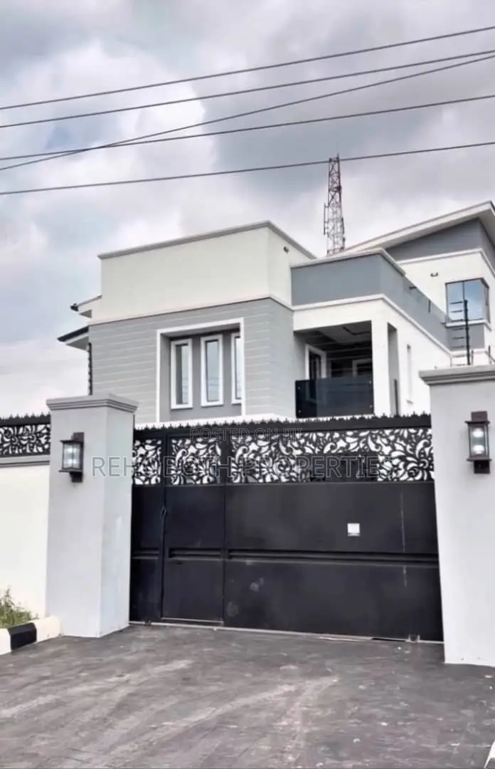 4bdrm Duplex in Aare, Oluyole for sale in Oluyole