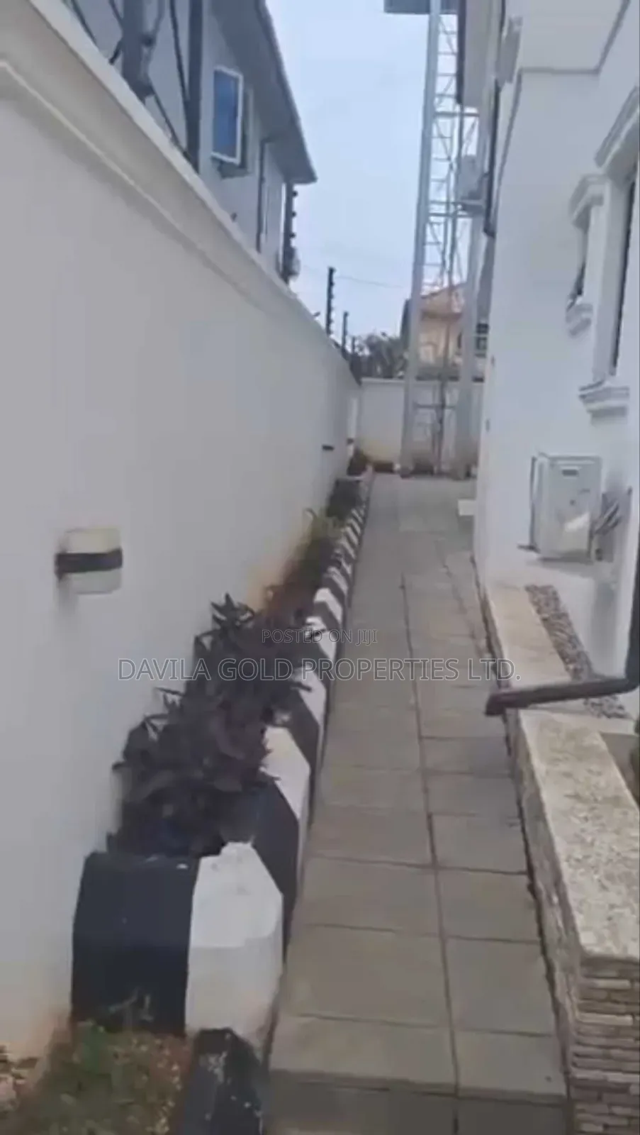 5bdrm Duplex in Benin City for sale in Benin City