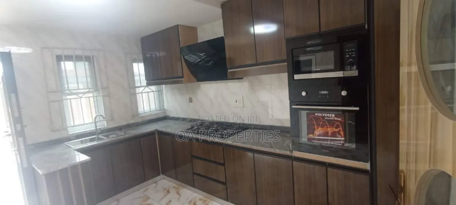 Furnished 5bdrm Duplex in Ibadan for sale in Ibadan