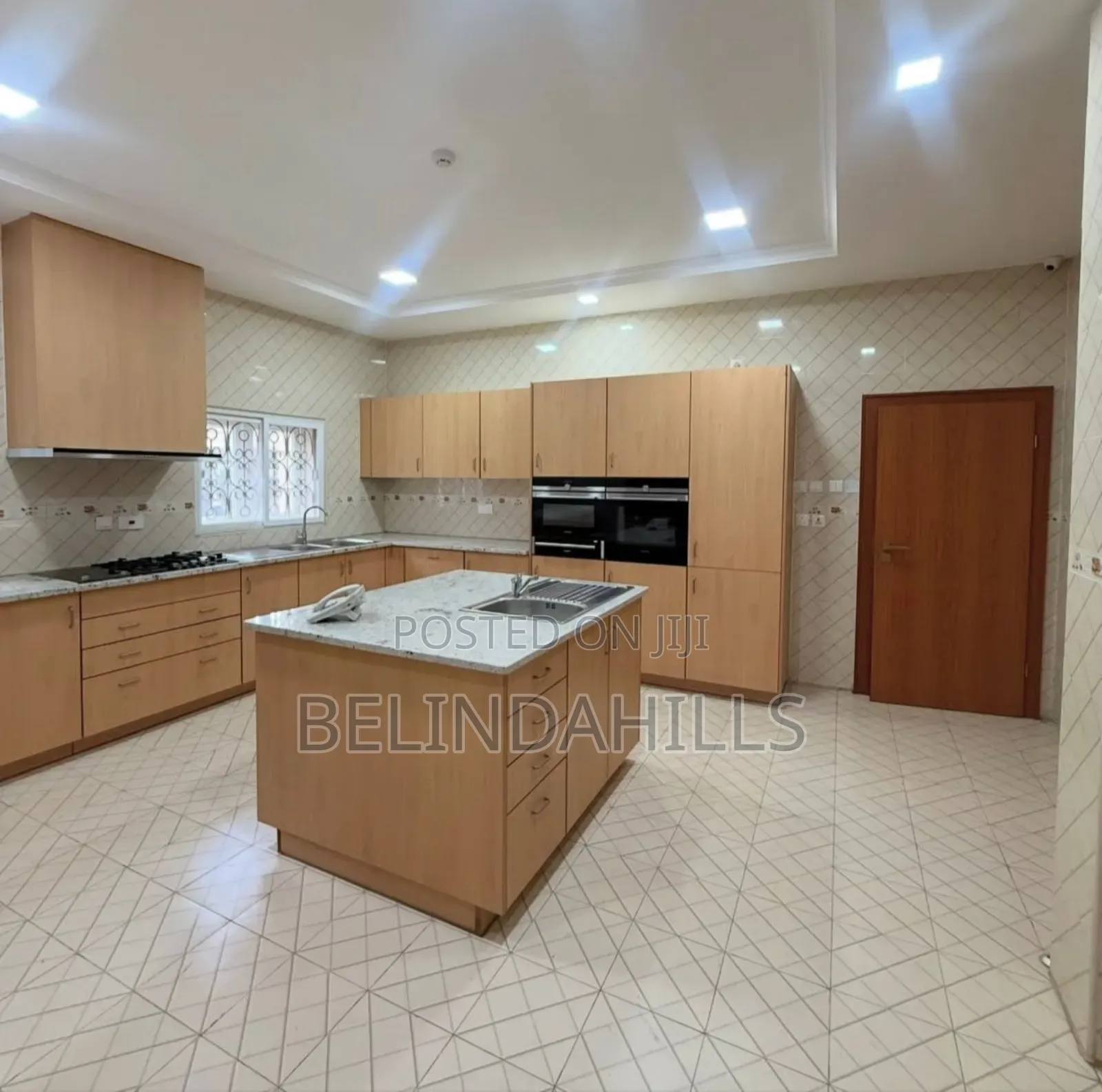 5bdrm Duplex in Maitama for sale in Maitama